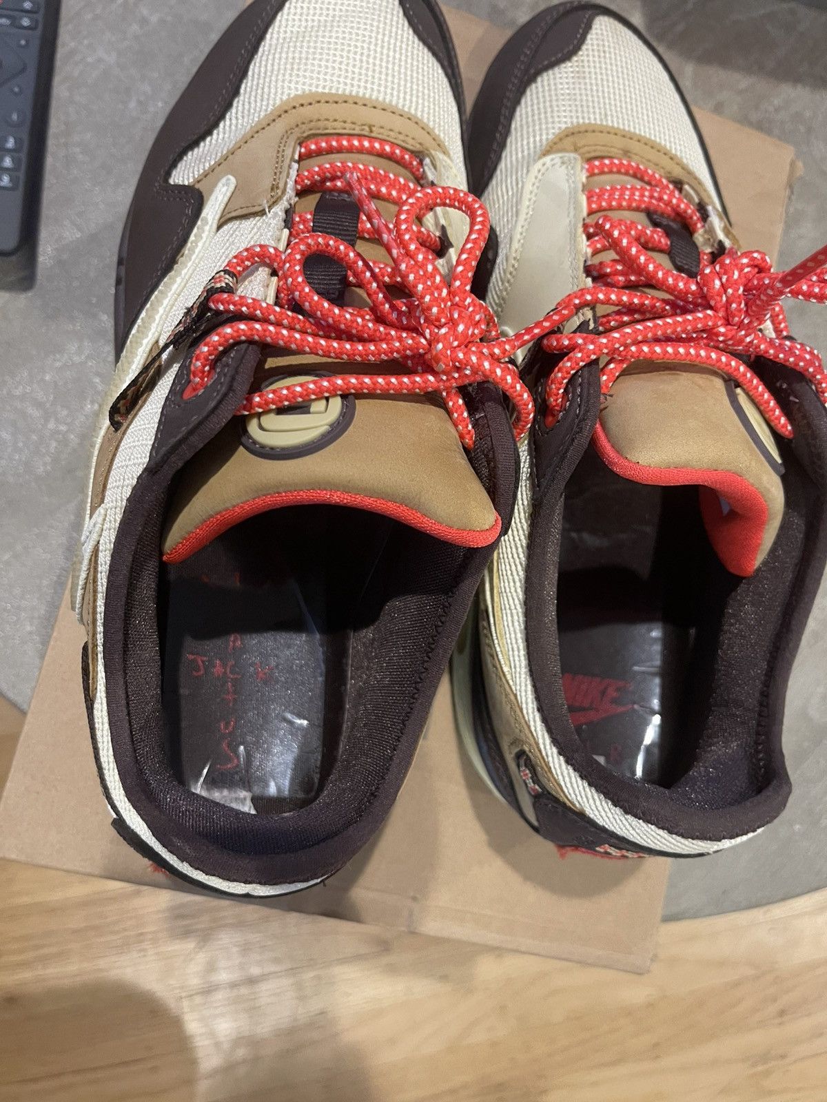 Nike Travis Scott Airmax 1 Size US 10 / EU 43 - 5 Thumbnail