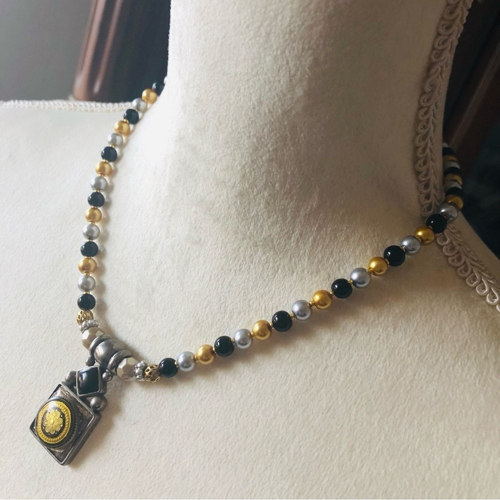 Handmade Handcrafted repurpose black chalcedony Pearl necklace Size ONE SIZE - 4 Thumbnail