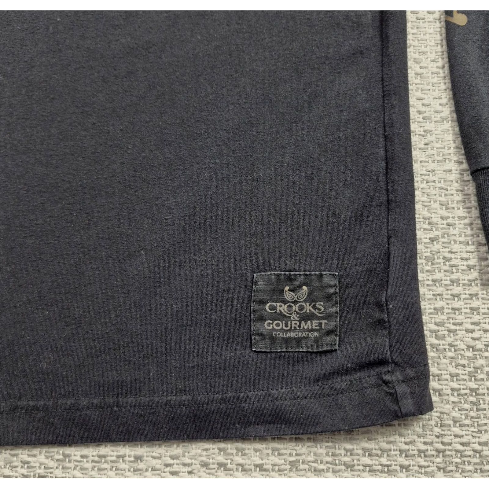 Crooks & Castles Crooks & Castles Gourmet Shirt Mens Large Black Octopus Graphic Long Sleeve Tee Size US L / EU 52-54 / 3 - 6 Thumbnail