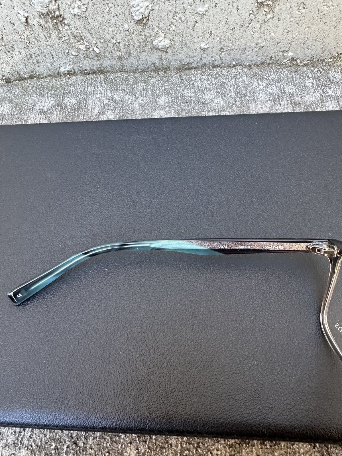 John Varvatos V374 55-17-145 Smoke Glasses Size ONE SIZE - 6 Thumbnail