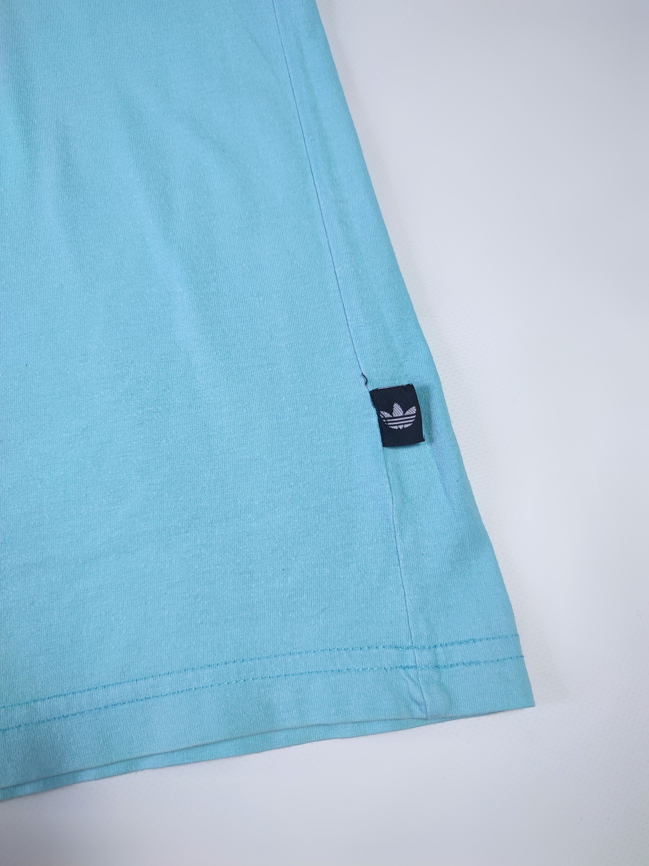 Adidas Adidas vintage logo t-shirt Size US XL / EU 56 / 4 - 11 Thumbnail