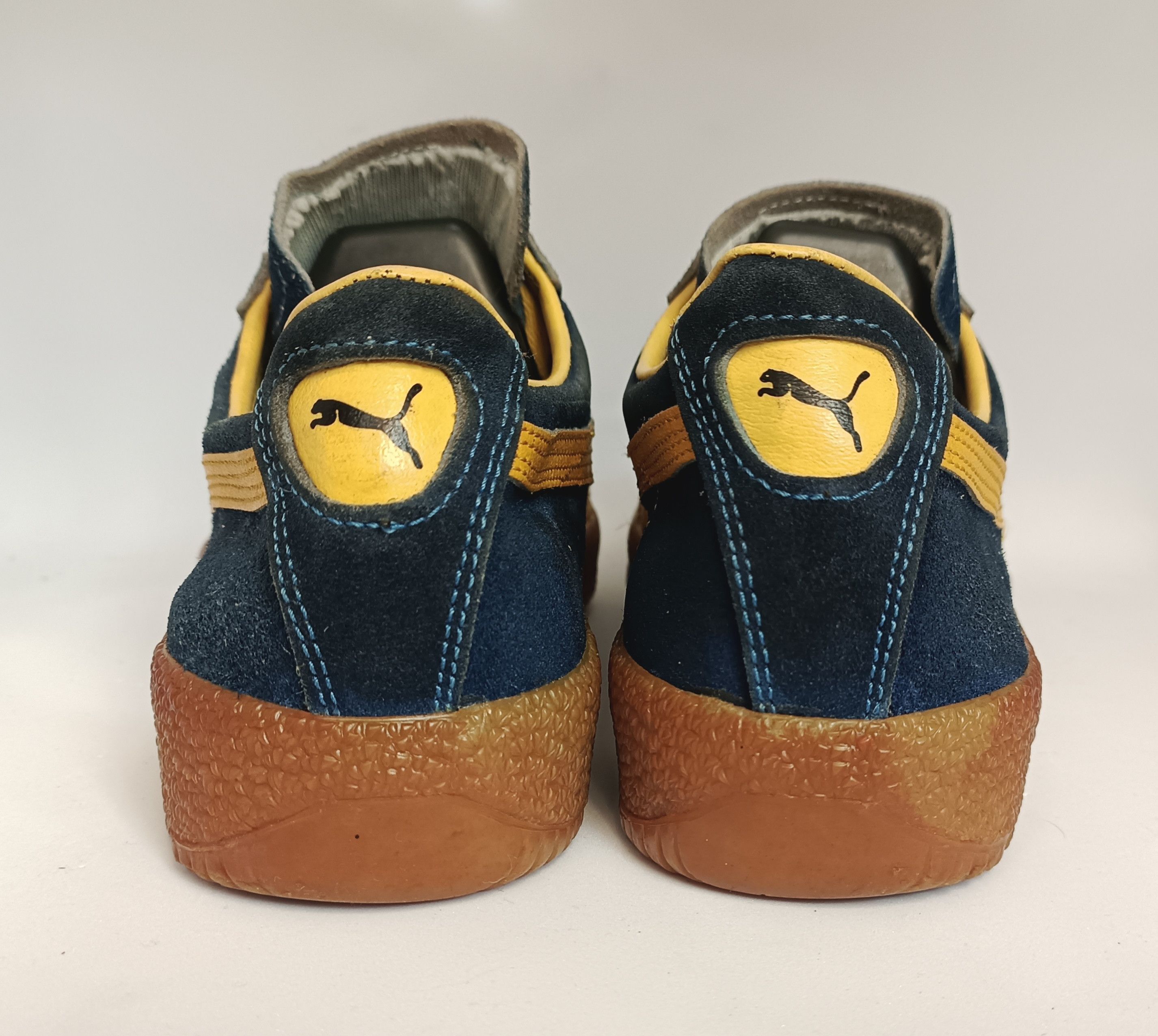 Puma Vintage Puma Delphin Size US 7 / EU 40 - 2 Thumbnail