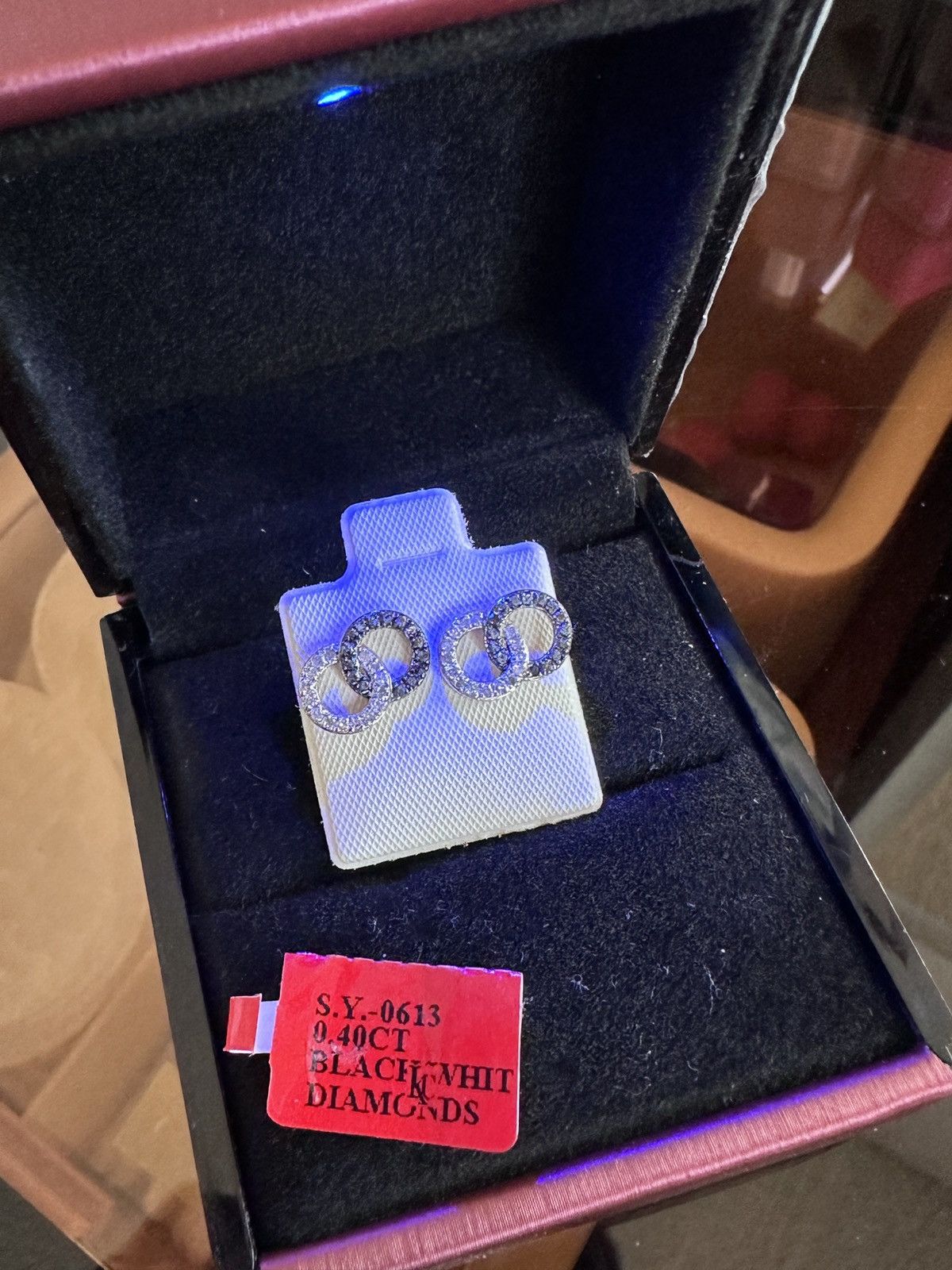 Vintage Extremely RARE, CUSTOM Black and White Diamond Earrings Size ONE SIZE - 10 Thumbnail