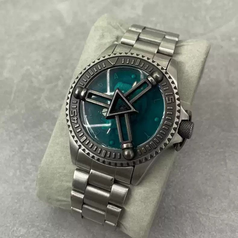 Jean Paul Gaultier Jean Paul Gaultier Embossed Portrait Watch Size ONE SIZE - 1 Thumbnail