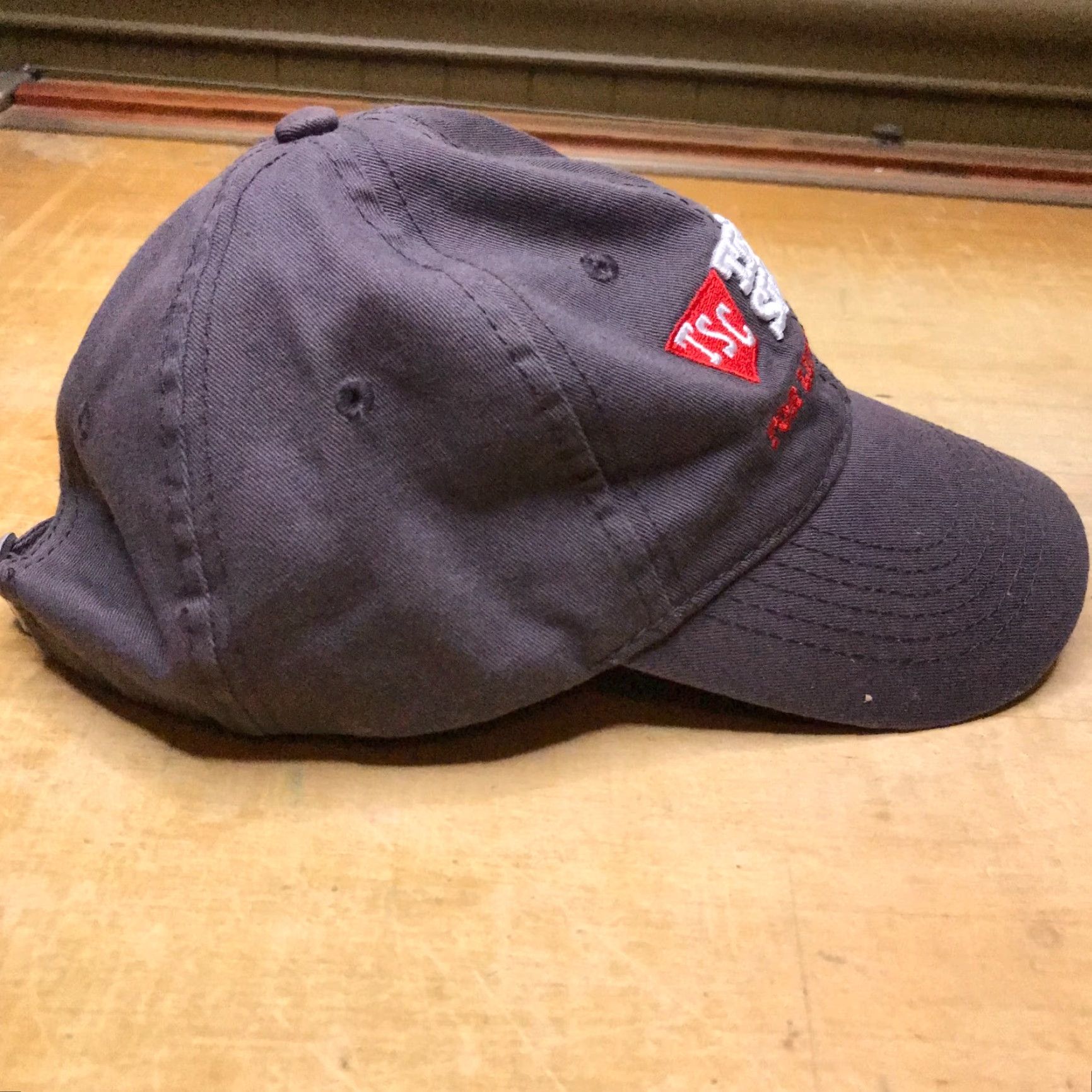 Vintage Tractor Supply Hat Adjustable Black Strap Back Embroidered Logo Hat Baseball Cap Men Adjustable Gray Cotton Logo Embroidered 90s Event Size ONE SIZE - 4 Thumbnail