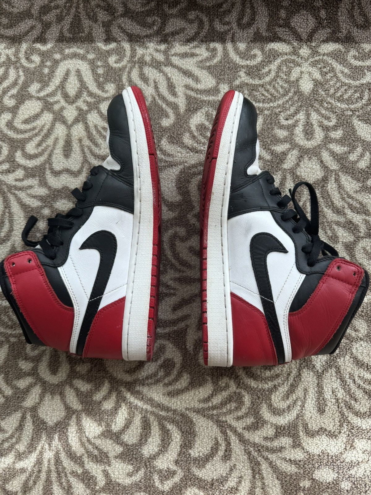 Jordan Brand Jordan 1 black toe size 10 2013 Size US 10 / EU 43 - 3 Thumbnail