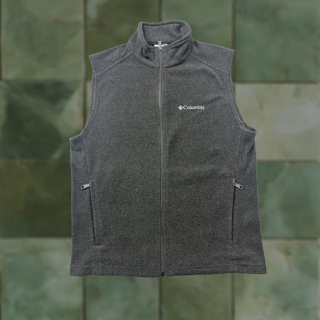 Vintage Columbia Vest Mens Medium Gray Fleece Full Zip Pockets Outdoor Hiking Casual Size US M / EU 48-50 / 2 - 1 Thumbnail