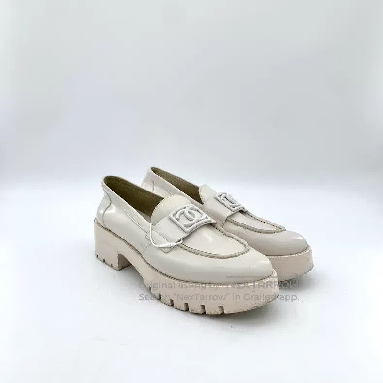 Chanel Chanel White logo thick-soled casual loafers Size US 8 / IT 38 - 2 Thumbnail