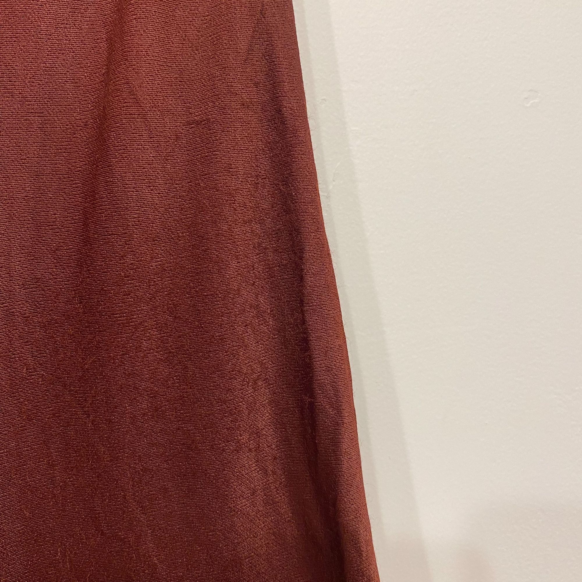 Anthropologie Anthropologie Red Slip Midi Skirt Size Small Size 28" / US 6 / IT 42 - 4 Thumbnail