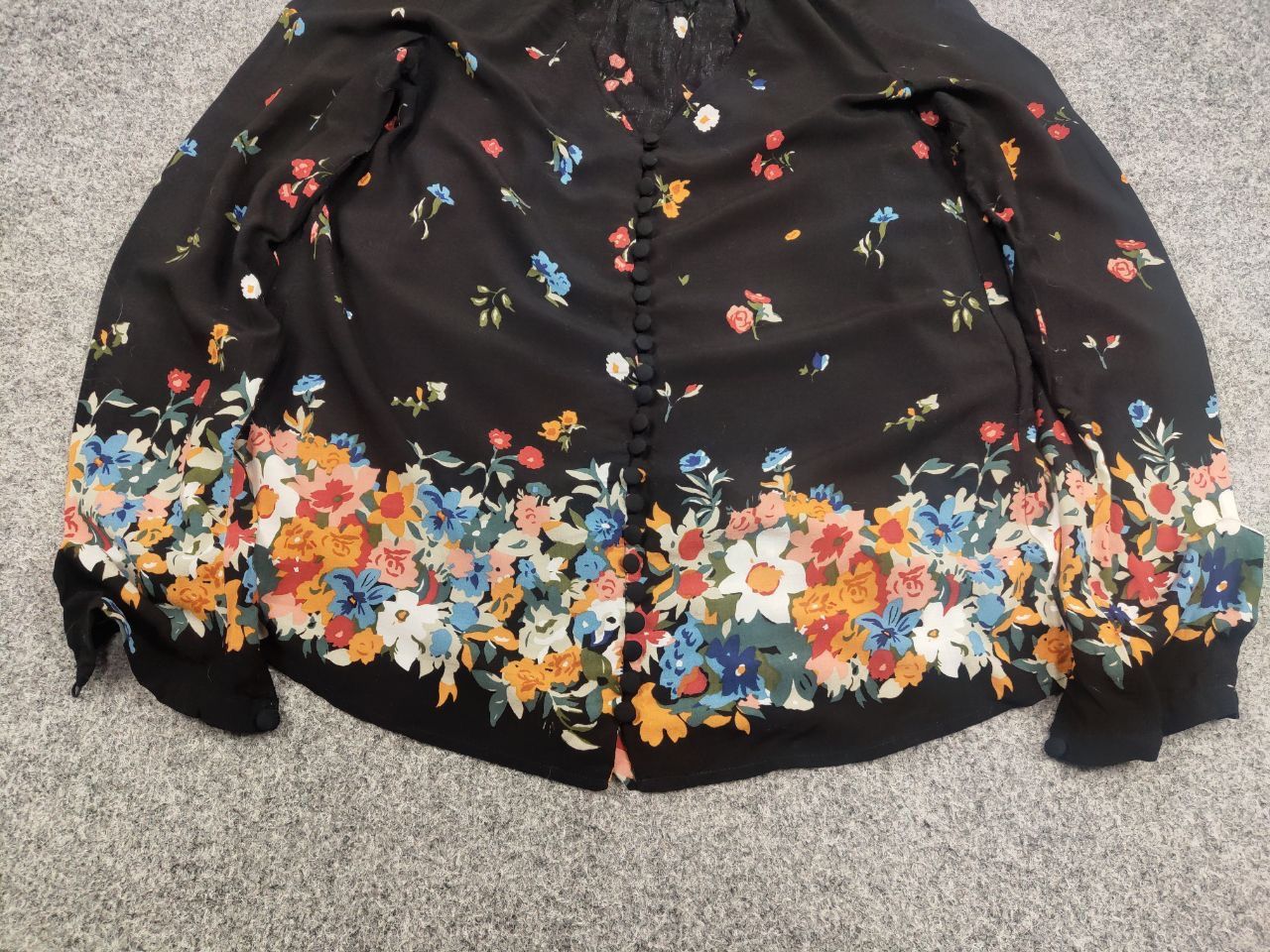 Sezane Sezane Paris design Flowers Pattern Viskoze Blouse Cardigan Size XS / US 0-2 / IT 36-38 - 9 Thumbnail
