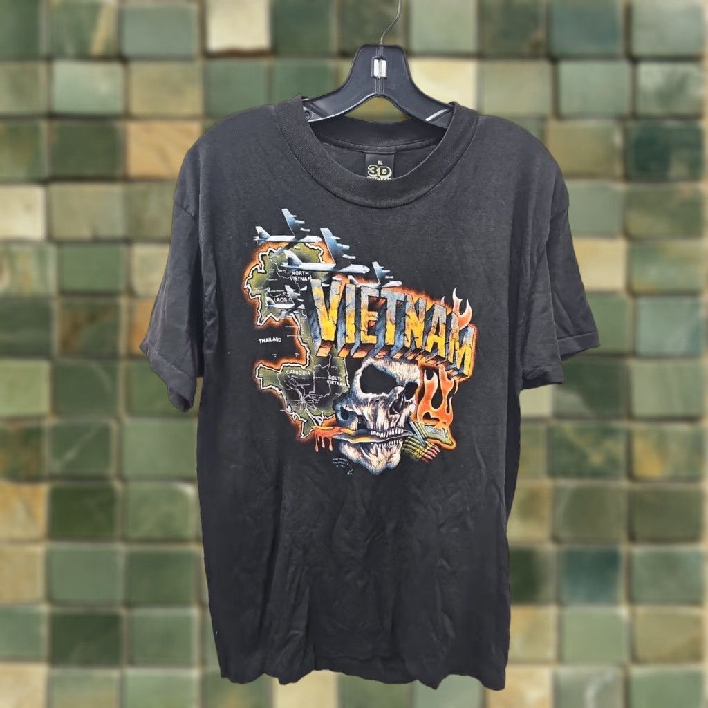 Vintage VINTAGE 1989 VIETNAM VETERANS SKULL T-SHIRT 3-D EMBLEM XL Black 3D Emblem Shirt Mens 1980s Distressed Military War Emblem XS? Size US XL / EU 56 / 4 - 1 Thumbnail