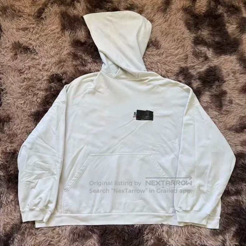 Balenciaga Balenciaga Distressed Tape Coca-Cola Wave White Hoodie Size US L / EU 52-54 / 3 - 1 Thumbnail