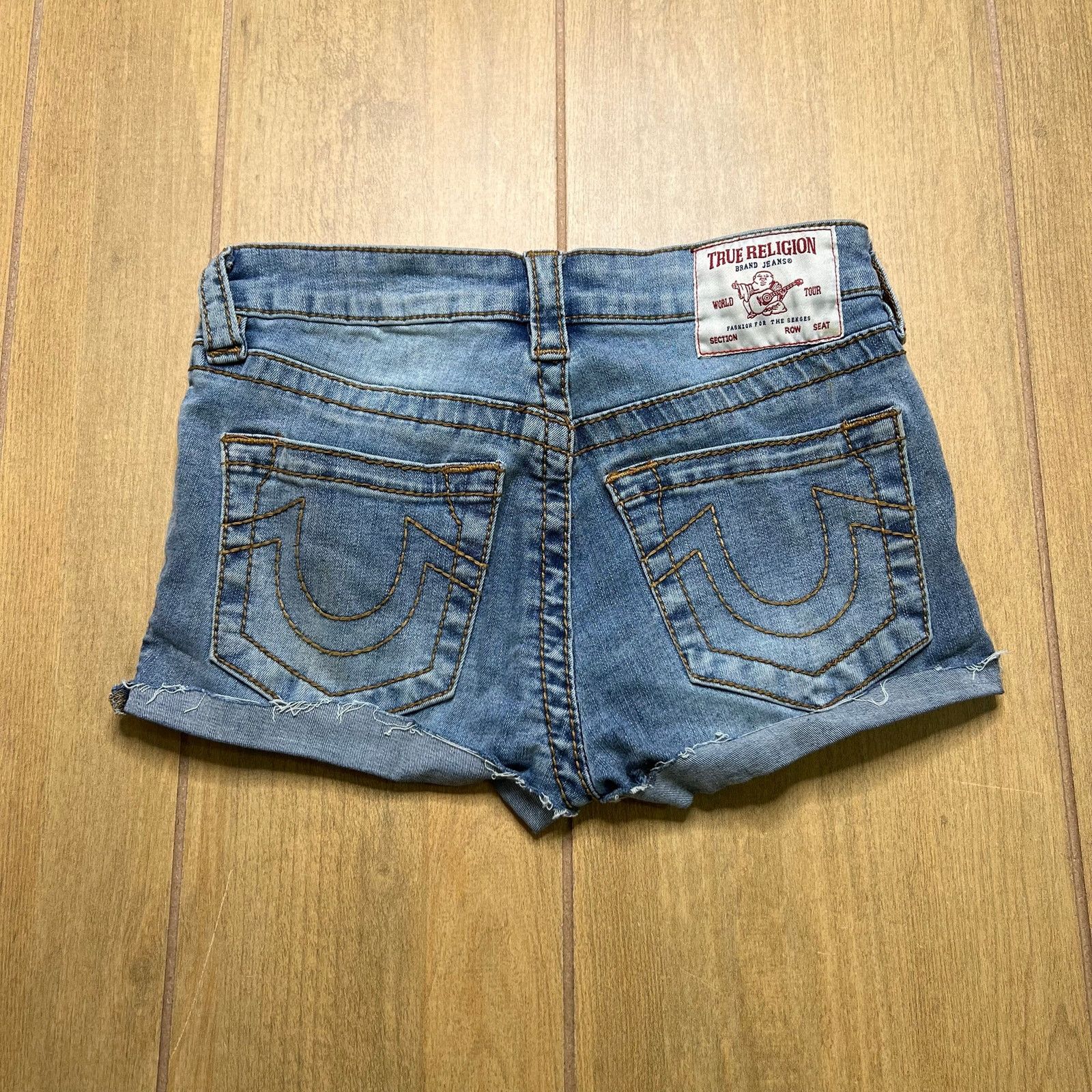 True Religion True Religion Becca Denim Shorts Womens Sz 26 Cutoff Y2K Size US 26 / EU 42 - 1 Thumbnail