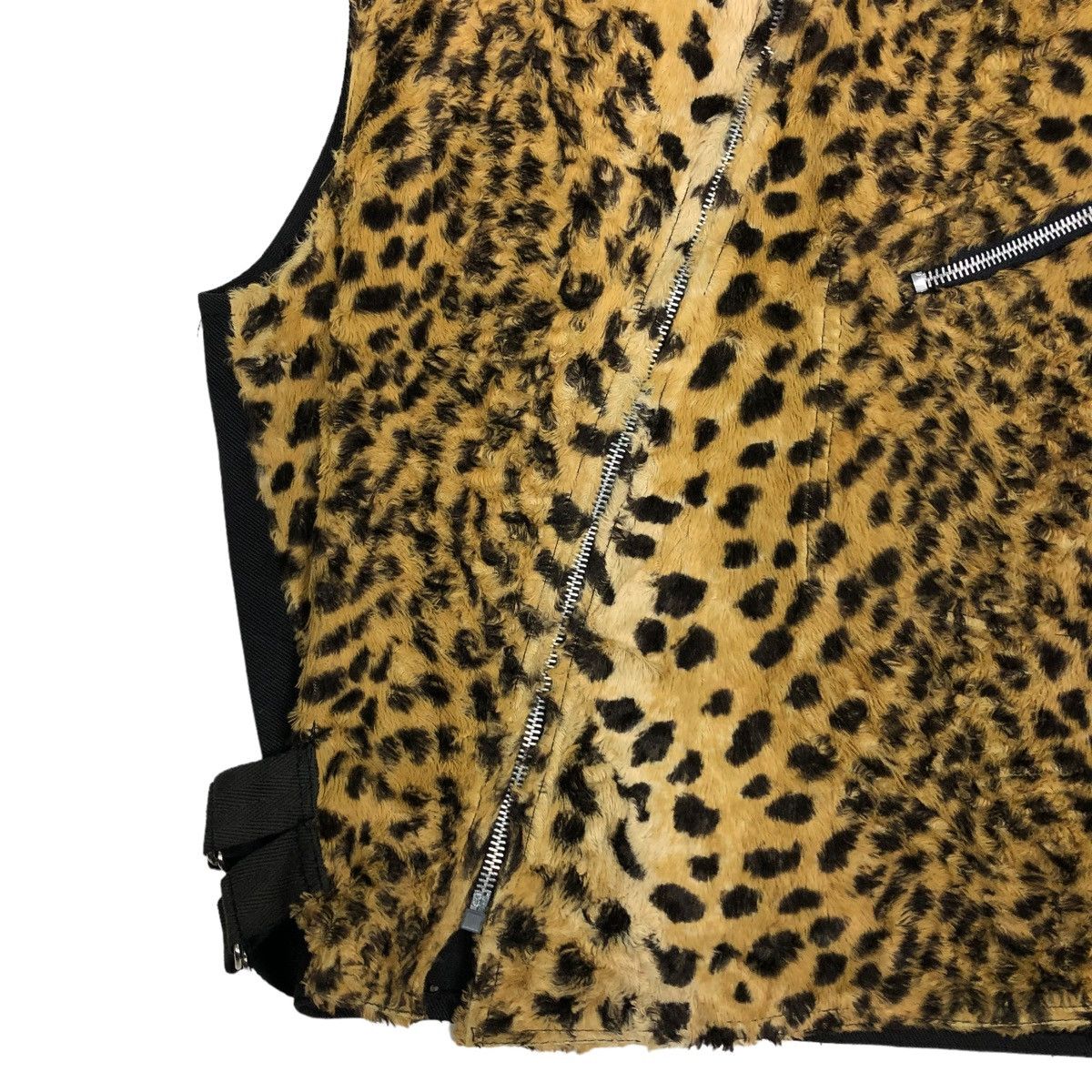 Vintage 🔥 Mink Fur Vest Tiger Skin Design Made in England Punk Wear Size US M / EU 48-50 / 2 - 4 Thumbnail