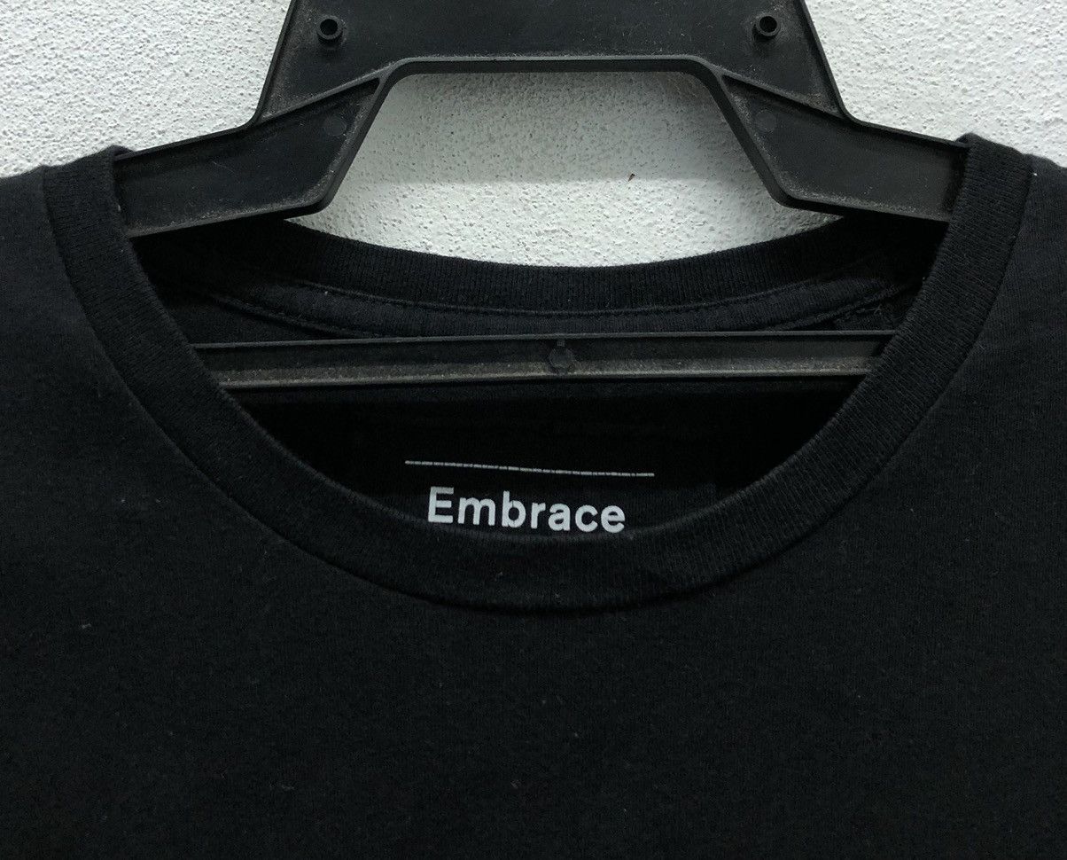 Vintage Vintage Embrace The Planet T-Shirt Size US S / EU 44-46 / 1 - 5 Thumbnail