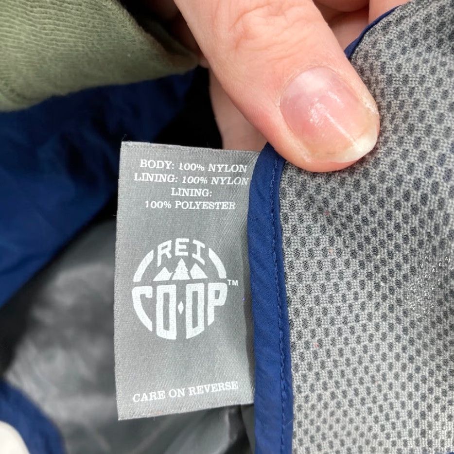 Vintage REI Coop Rain Jacket Mens S Blue Nylon Water Resistant Hooded Full Zip Camp Jacket Size US S / EU 44-46 / 1 - 5 Thumbnail