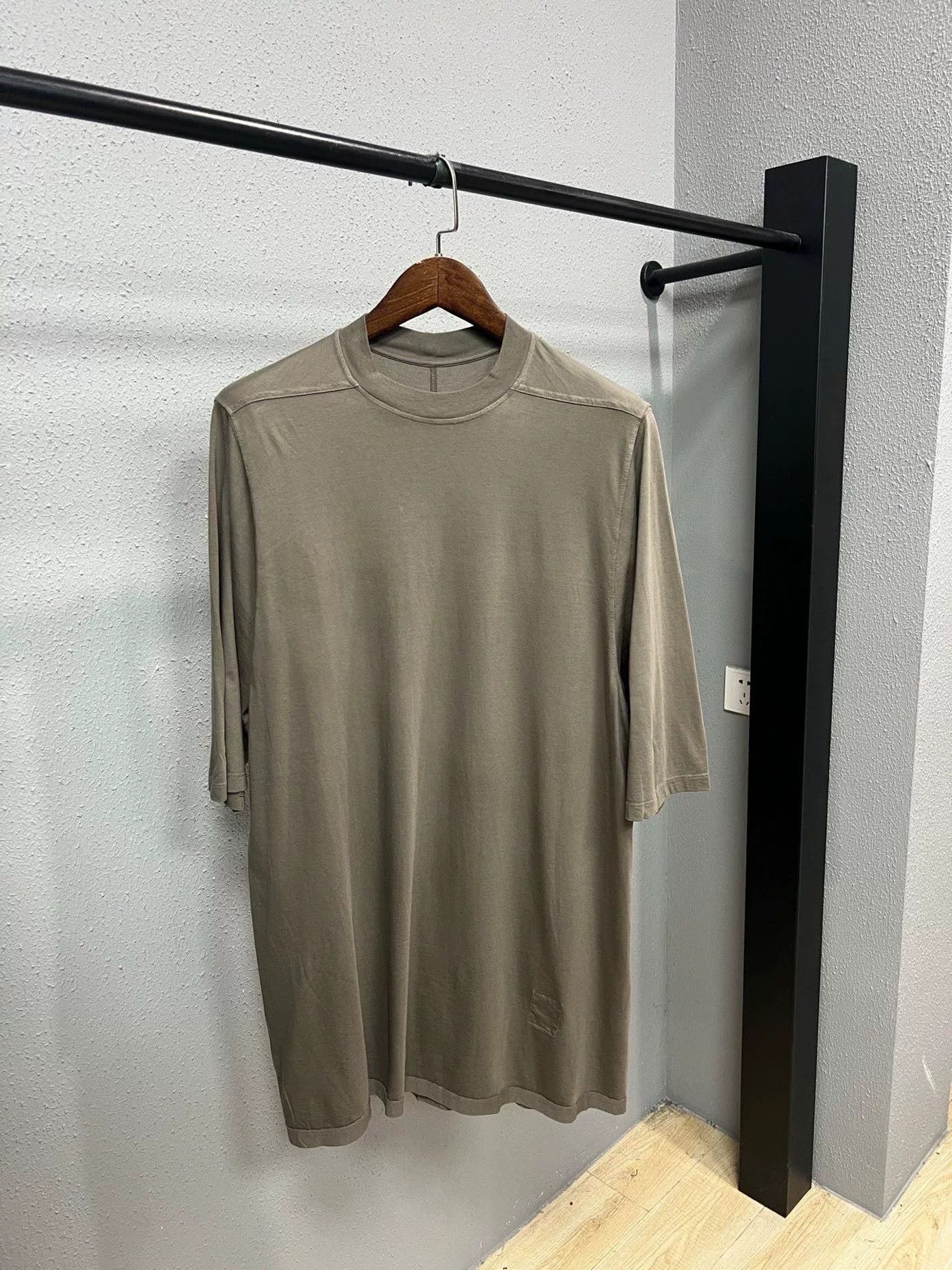 long sleeve olive green tee shirt