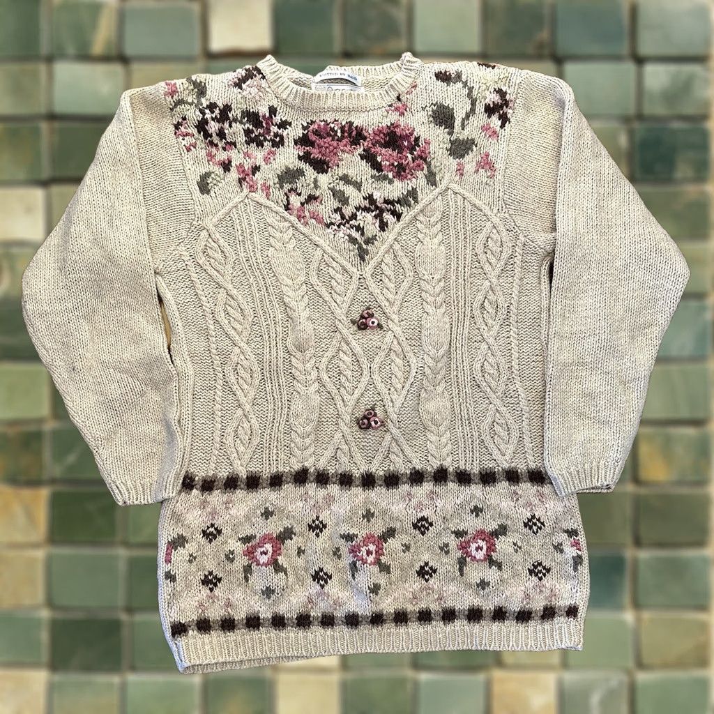 Vintage VINTAGE Chrysantheme Sweater M Floral Embroidered Women 90s Tan Knit Pullover Medium Size M / US 6-8 / IT 42-44 - 1 Thumbnail