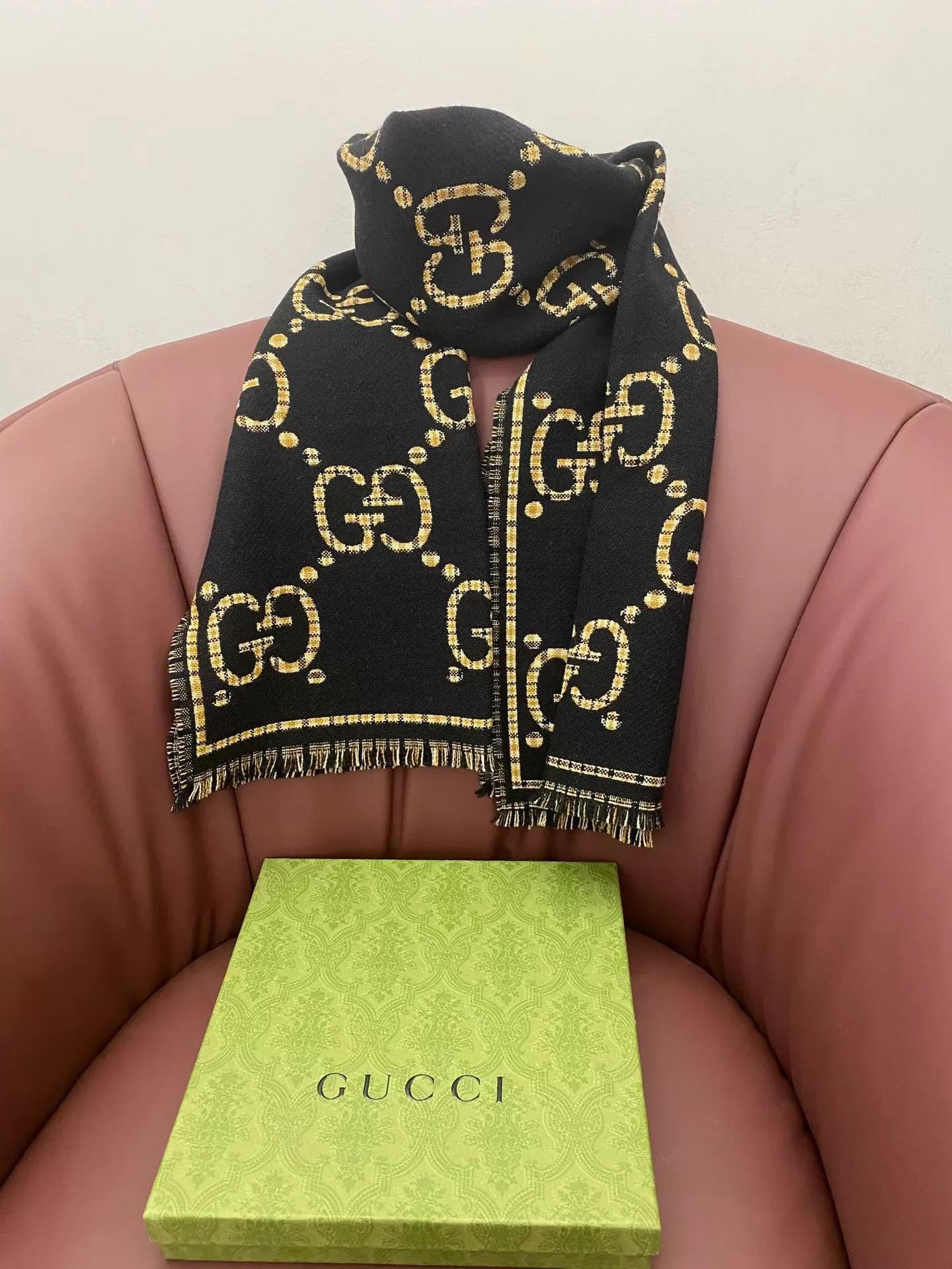 Gucci GUCCI GG Black Gold Check Wool Scarf Unused Size ONE SIZE - 4 Thumbnail