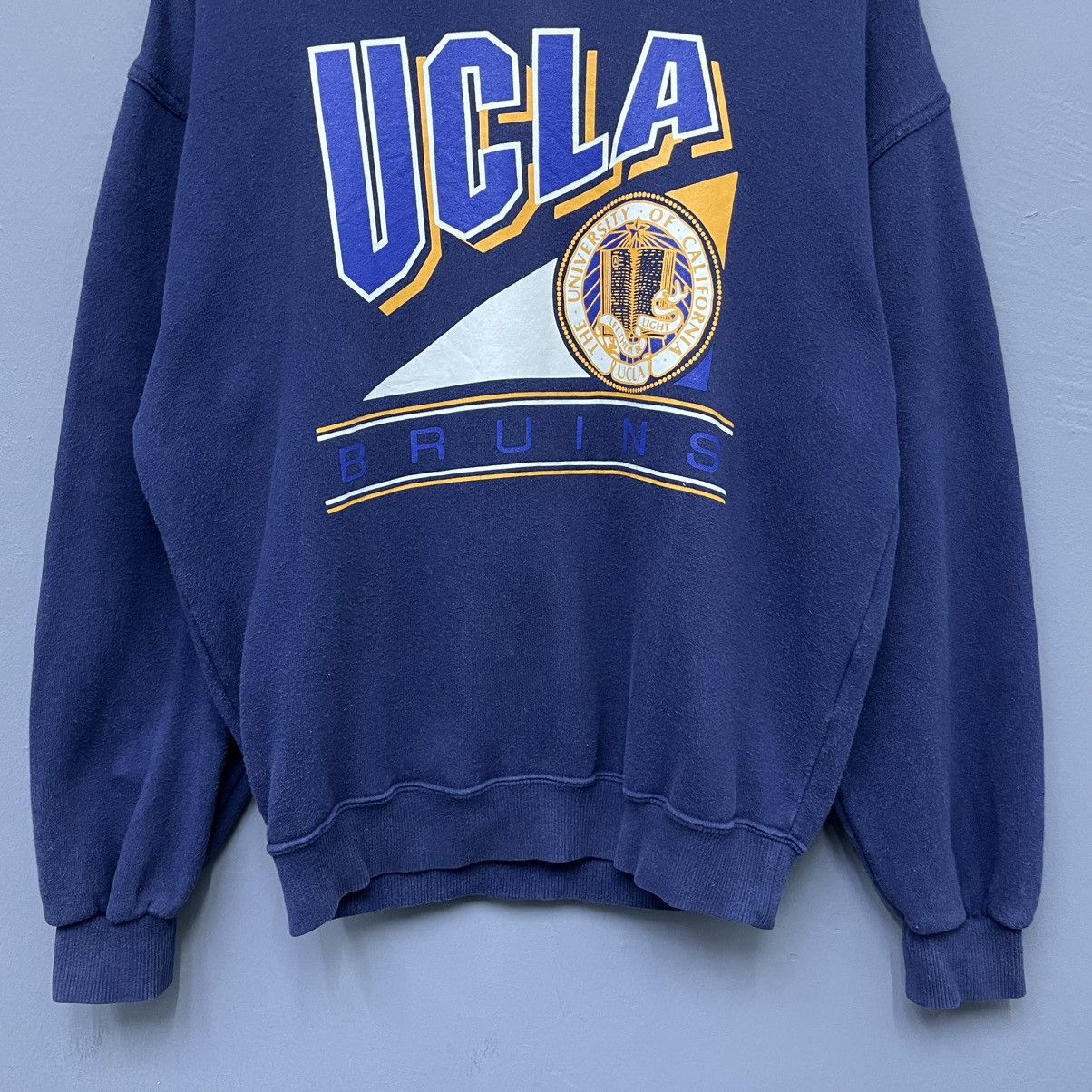 Vintage Vintage UCLA Crewneck Sweatshirt Size US S / EU 44-46 / 1 - 4 Thumbnail