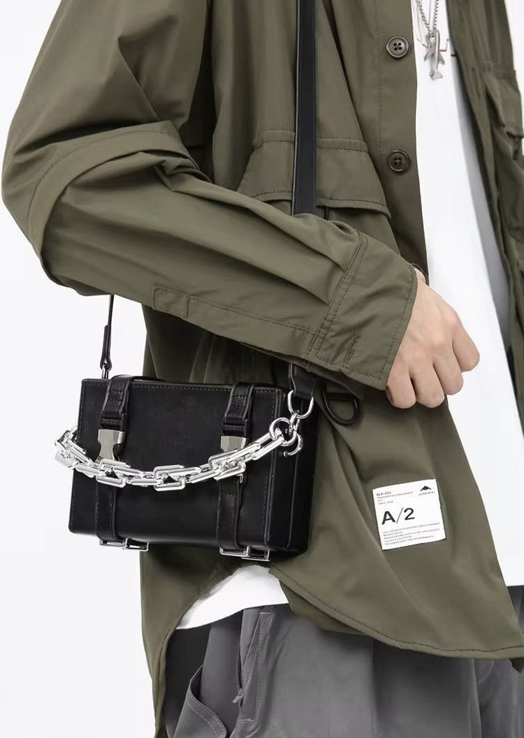 Japanese Brand Unisex Chains Suitcase Shape Shoulder Bag Size ONE SIZE - 5 Thumbnail