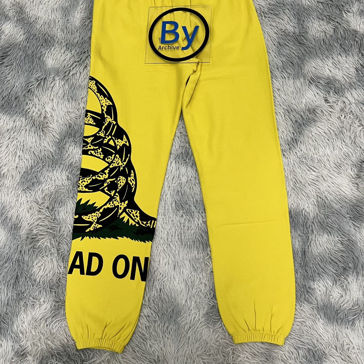 Vetements Vetements SS19 Gadsden Flag Print Sweatpants Size US 30 / EU 46 - 6 Thumbnail