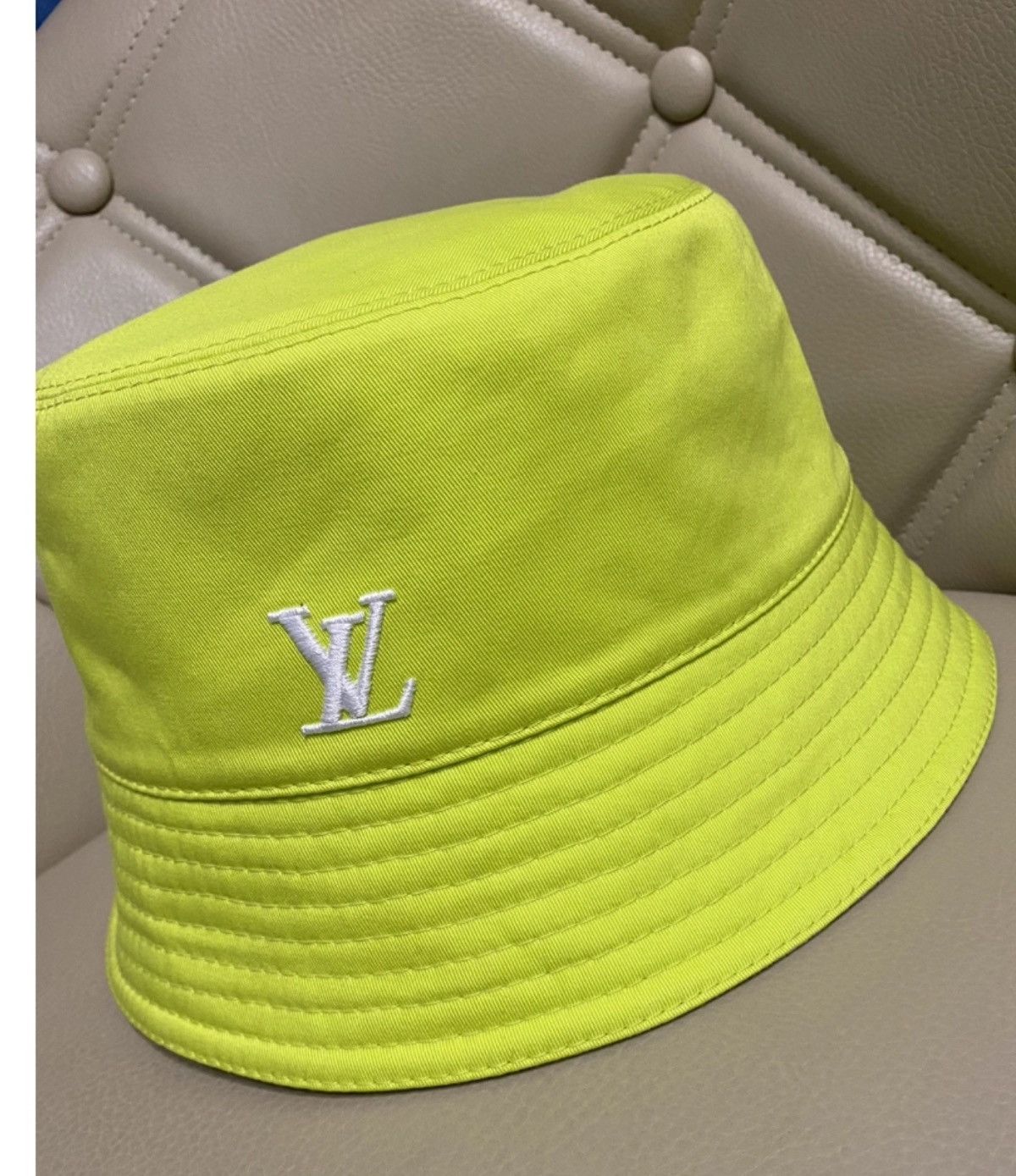 Louis Vuitton LOUIS VUITTON TAIGARAMA BUCKET / F HAT DOUBLE SIDED WEARABLE Size ONE SIZE - 3 Thumbnail