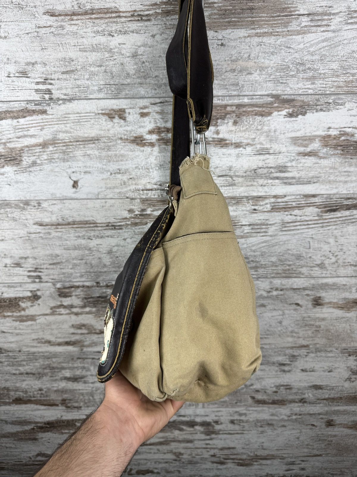 Vintage Mens Vintage The Beatles Leather archive 2005 bag rare rock Size ONE SIZE - 8 Thumbnail