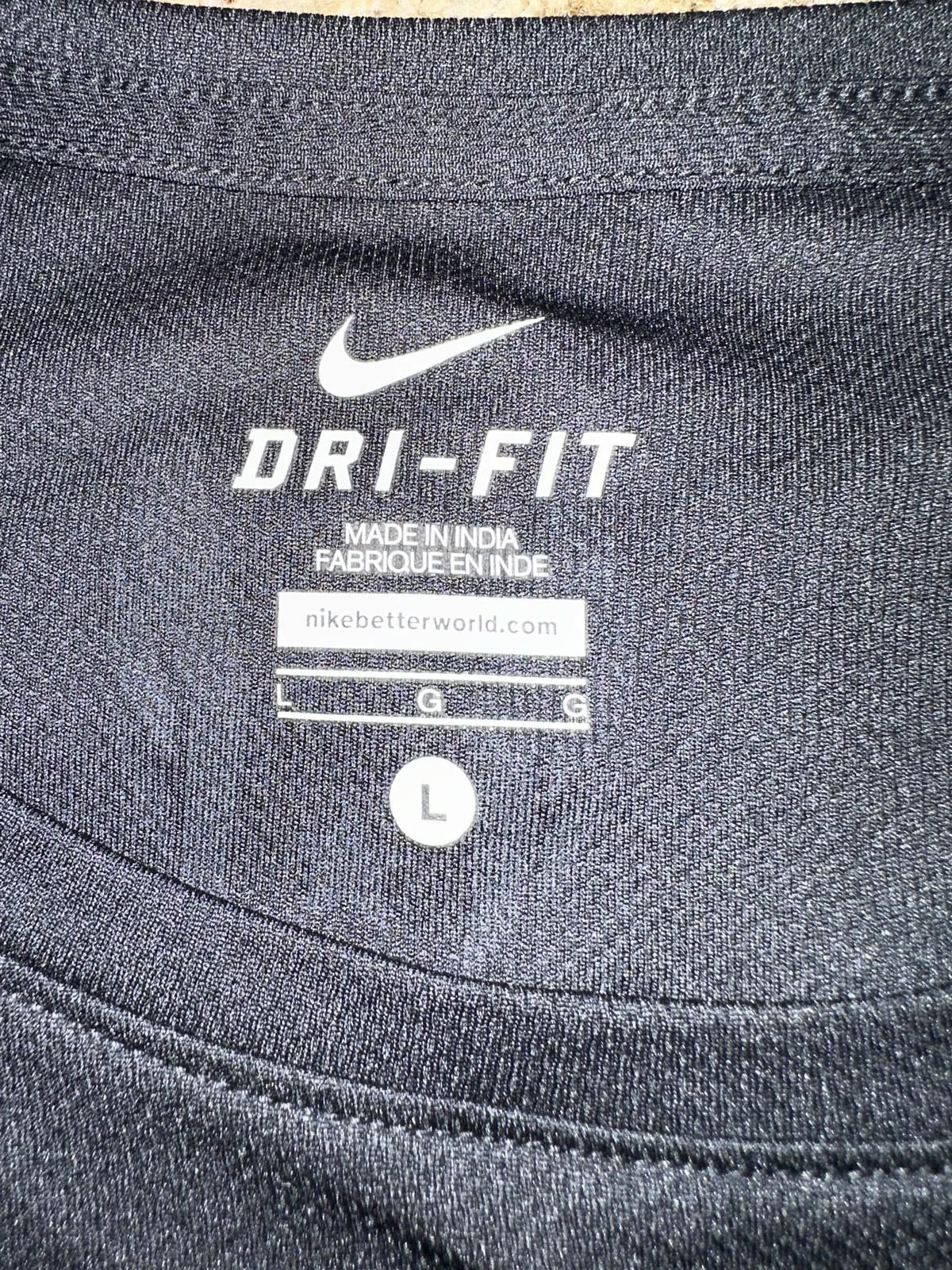 Nike Nike Women’s USATF Team USA Track & Field Running Miler Black T-Shirt Size L / US 10 / IT 46 - 3 Thumbnail