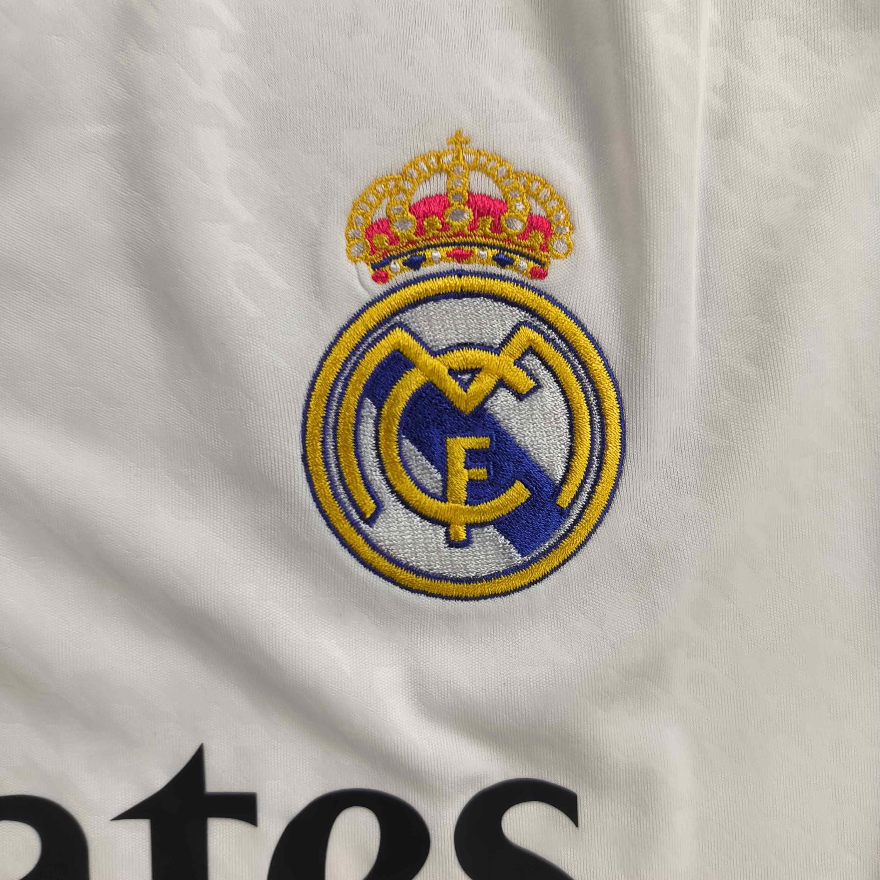 Adidas Real Madrid 24-25 Adidas home football jersey shirt size XL Size US XL / EU 56 / 4 - 4 Thumbnail