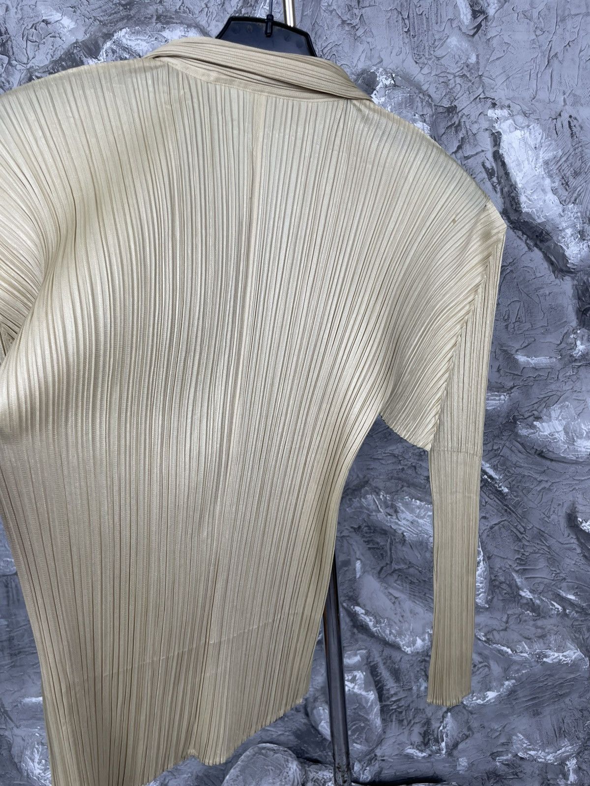 Pleats Please Issey Miyake Pleatse Please Archive Issey Miyake Pleated Buttons Shirt Size S / US 4 / IT 40 - 9 Thumbnail