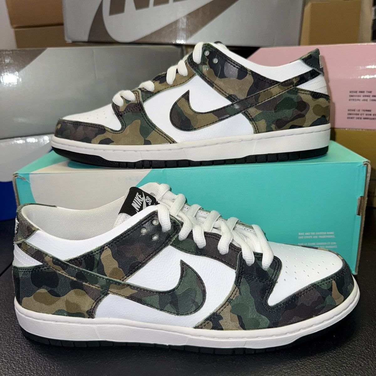 Nike Size 10.5 - Nike Zoom Dunk Pro SB Low Camo - 854866-331 Size US 10.5 / EU 43-44 - 1 Thumbnail