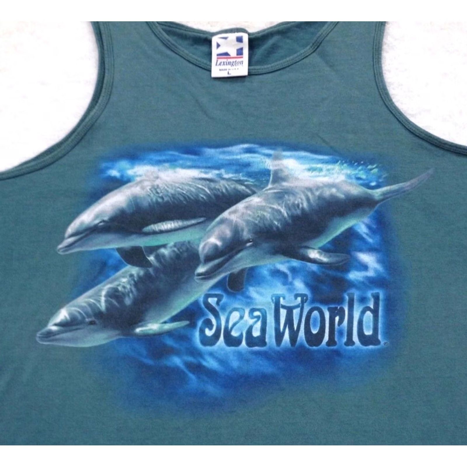 Vintage vintage 90s SEA WORLD DOLPHIN TANK TOP T-Shirt LARGE beach surf Lexington Men Tee Blue Cotton Graphic Print 80s 90s Size US L / EU 52-54 / 3 - 2 Thumbnail