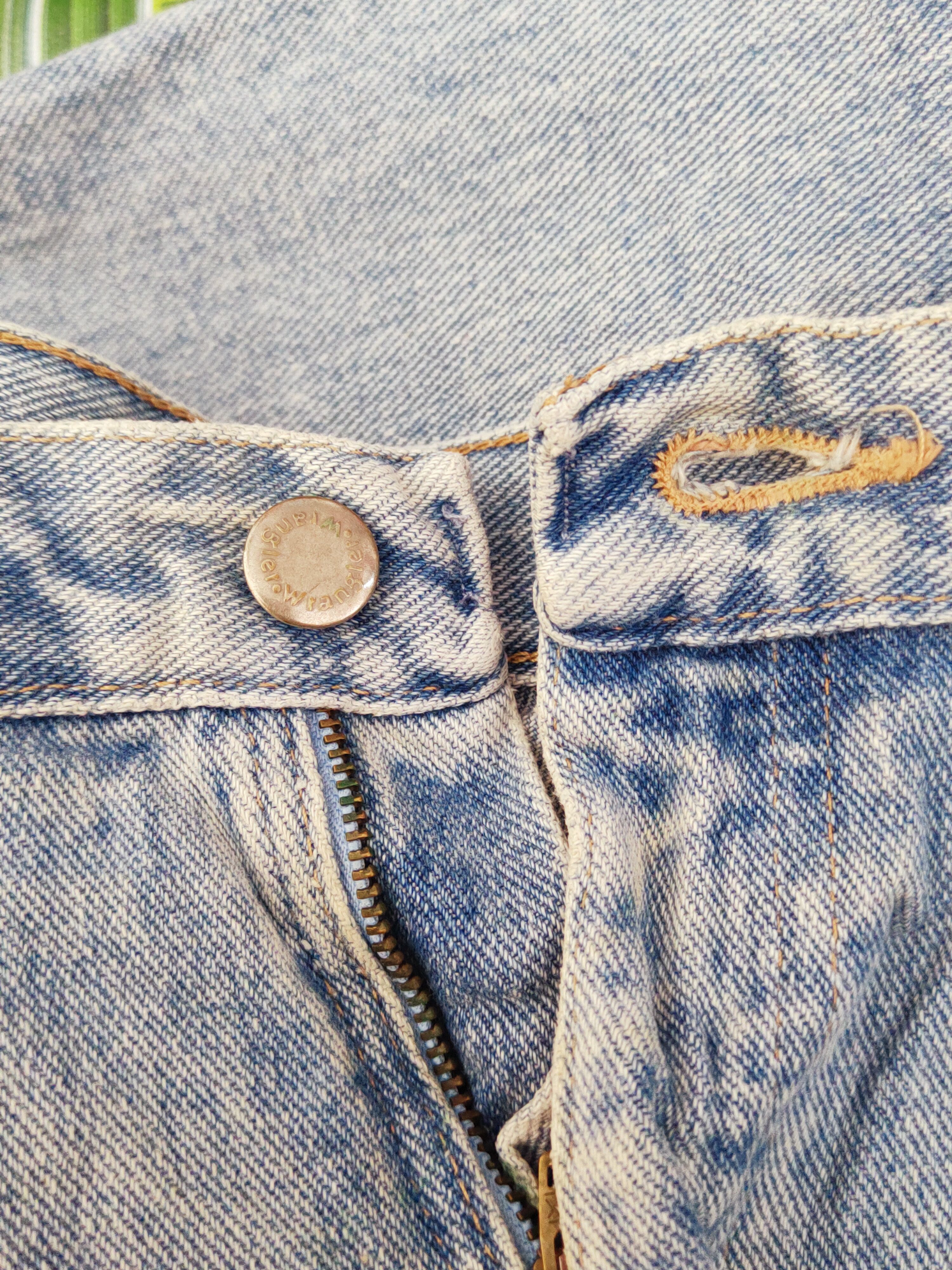Vintage × Wrangler Vintage Wrangler Blue Faded Distressed Jeans Size US 36 / EU 52 - 13 Thumbnail