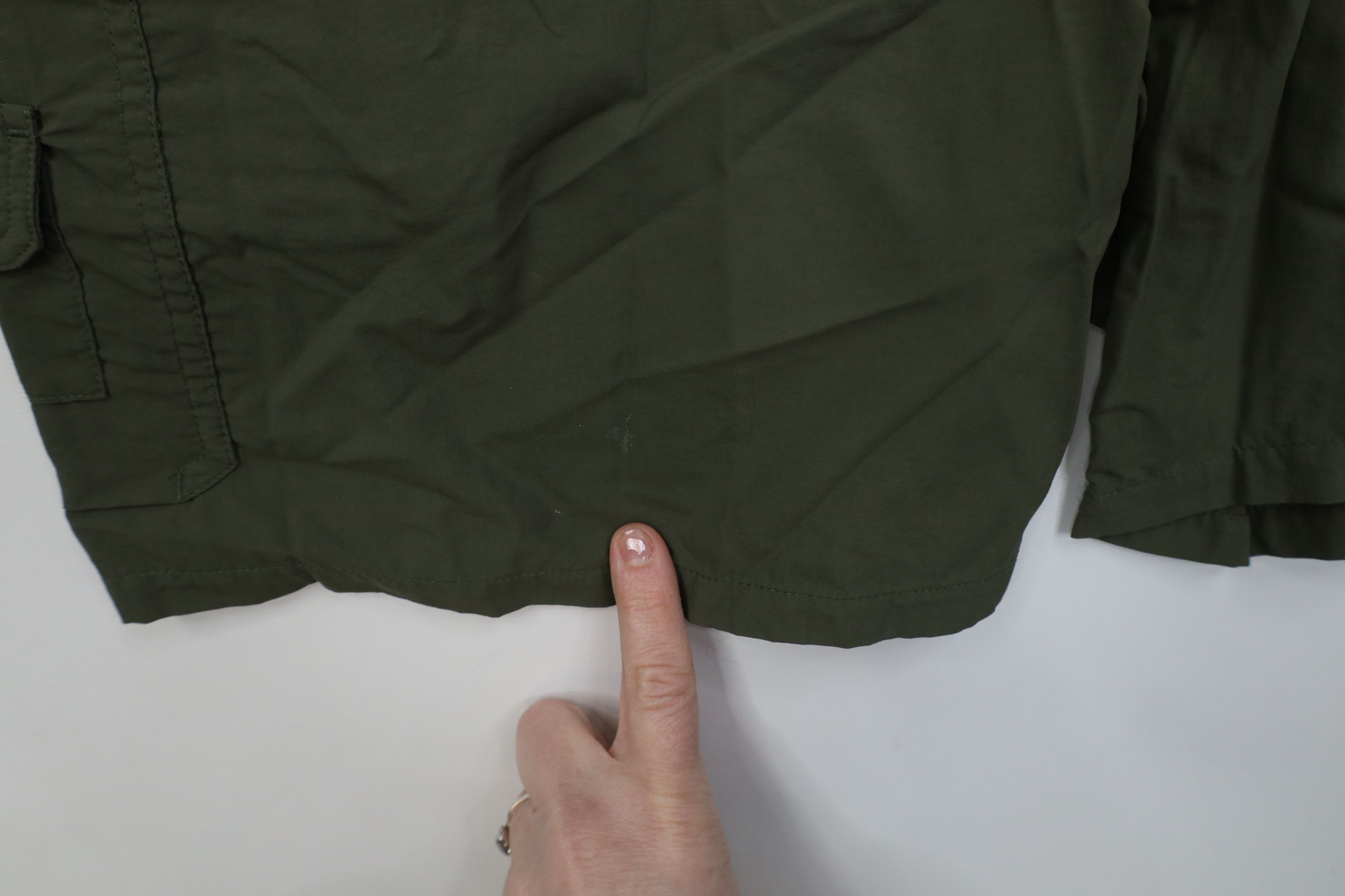 Columbia Vintage Y2K Columbia Above Knee Trekking Cargo Shorts Green Size 31" - 5 Thumbnail