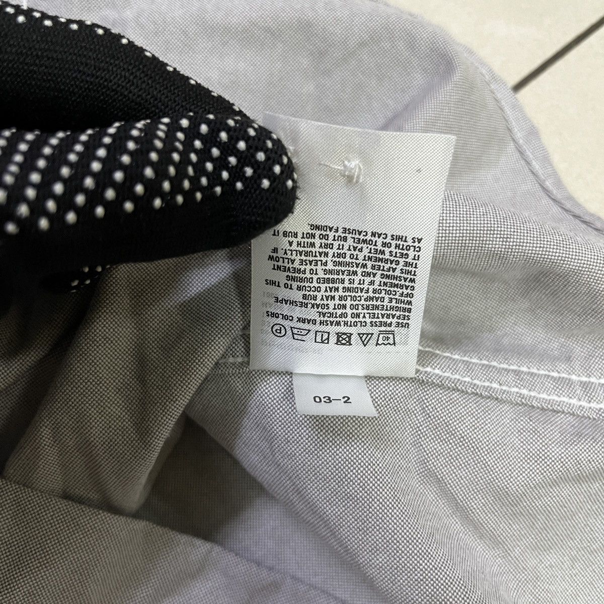 Uniqlo Uniqlo Pocket Button Up Shirt Size US S / EU 44-46 / 1 - 7 Thumbnail