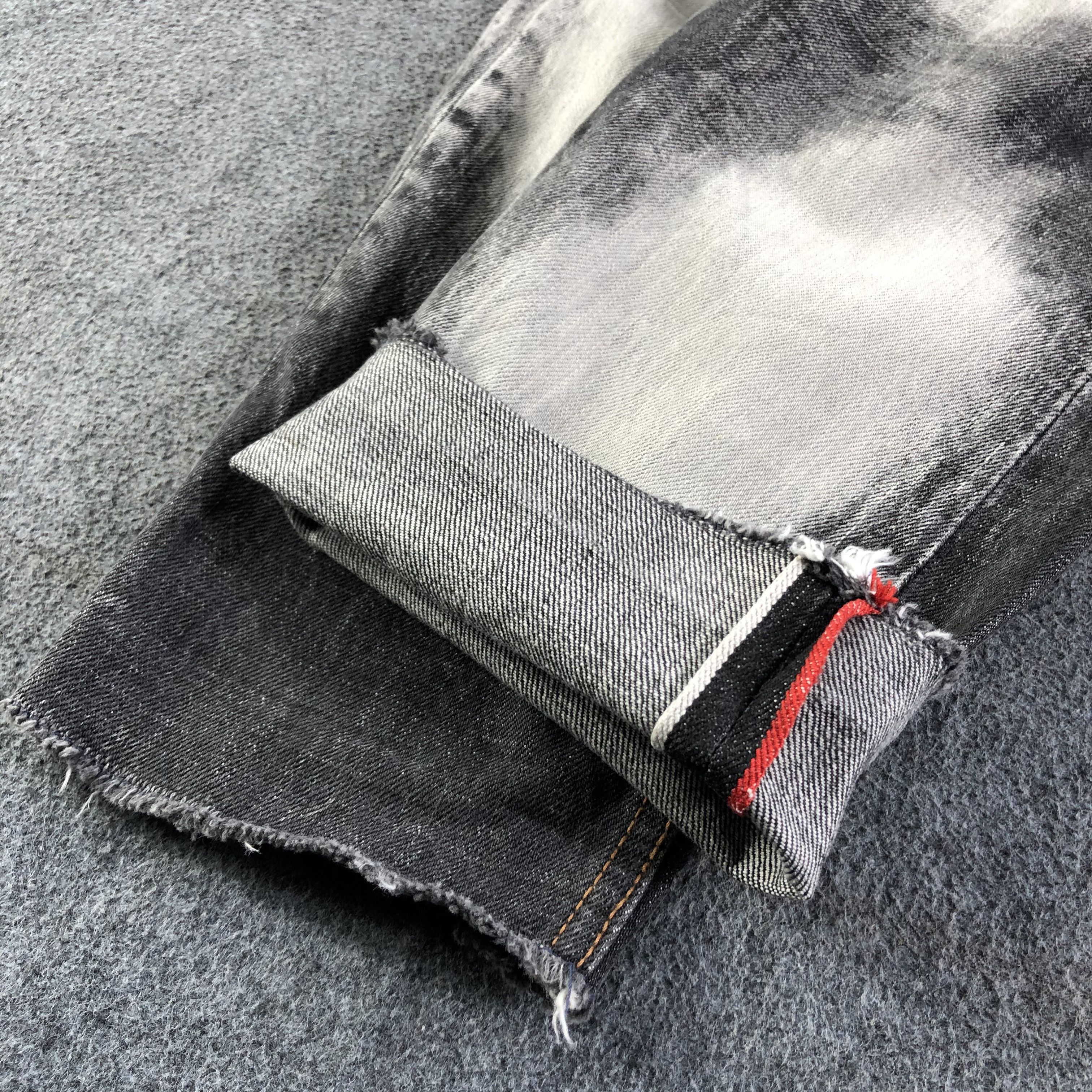Japanese Brand × Vintage Vintage Japan Selvedge Gothic Jeans-J2950 Size US 33 - 6 Thumbnail