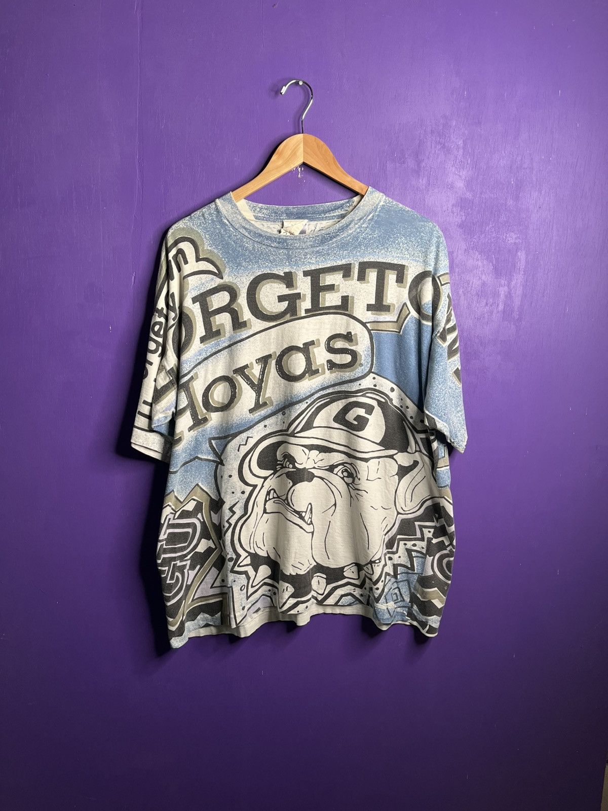 NBA × Vintage Vintage 90s Magic Johnson Georgetown Hoyas AOP t-shirt Size US XL / EU 56 / 4 - 1 Thumbnail