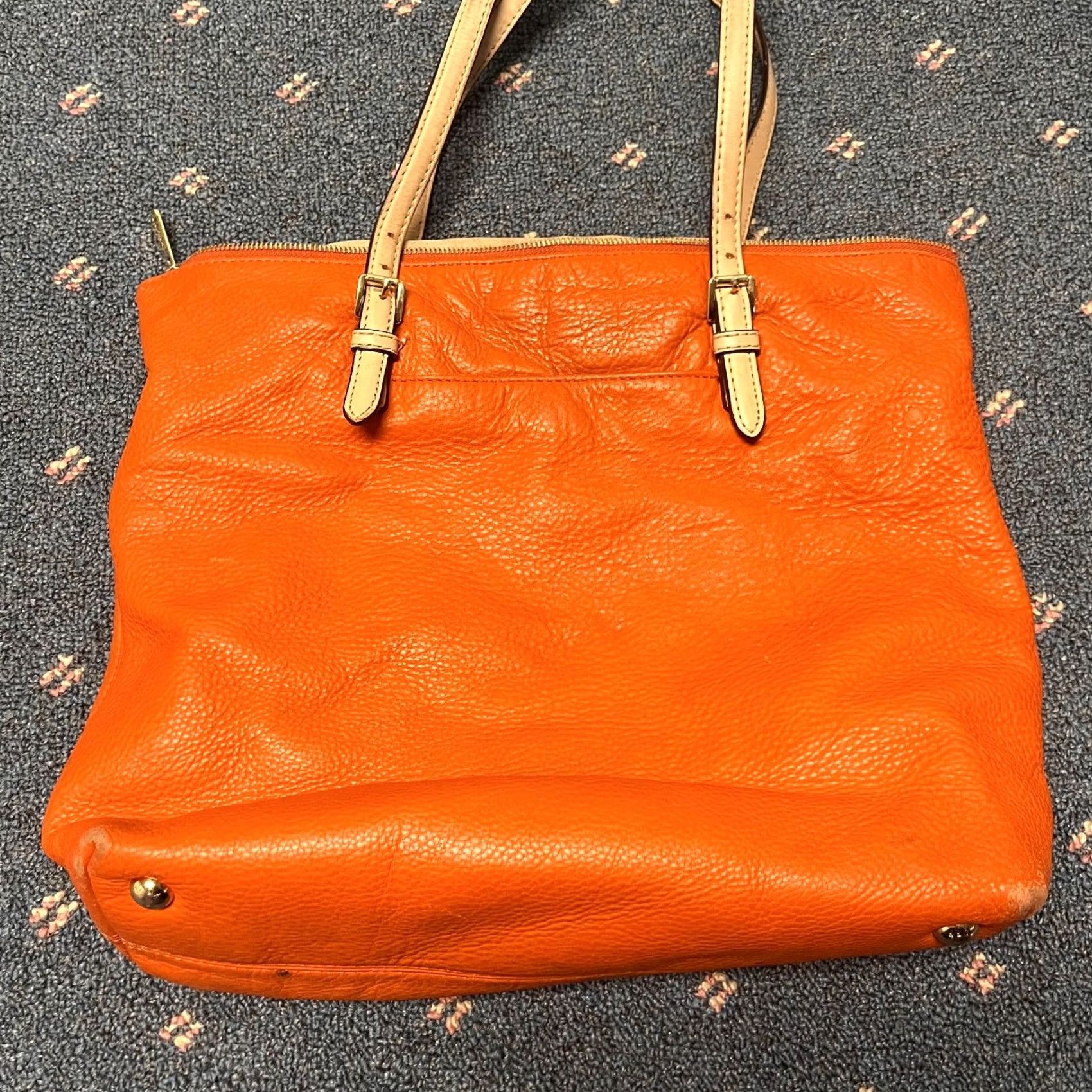 Michael Kors Michael Kors Jet Set Leather Tote Medium Orange Travel Bag Zipper Closure Tote Womens Size ONE SIZE - 4 Thumbnail