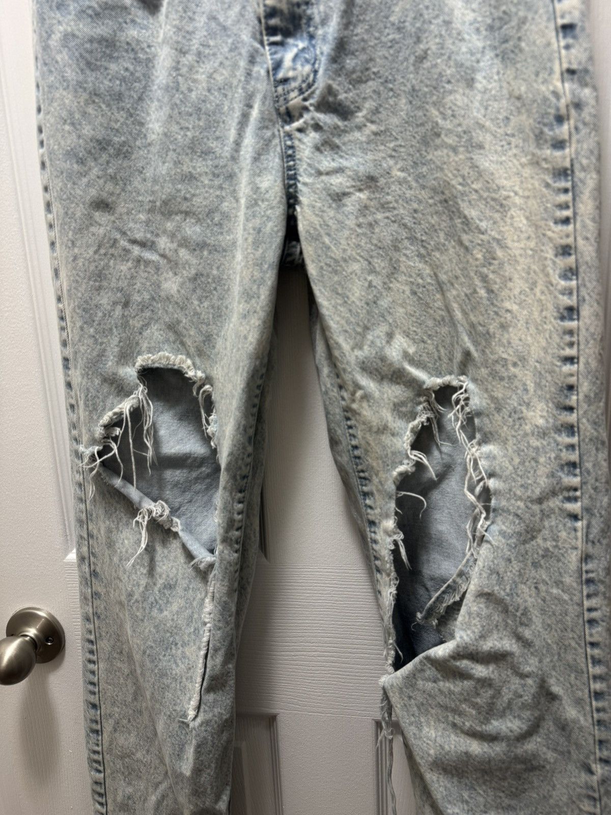 Other Light Wash Distressed Ripped Denim Jeans Asymmetrical Street Size US 32 / EU 48 - 3 Thumbnail