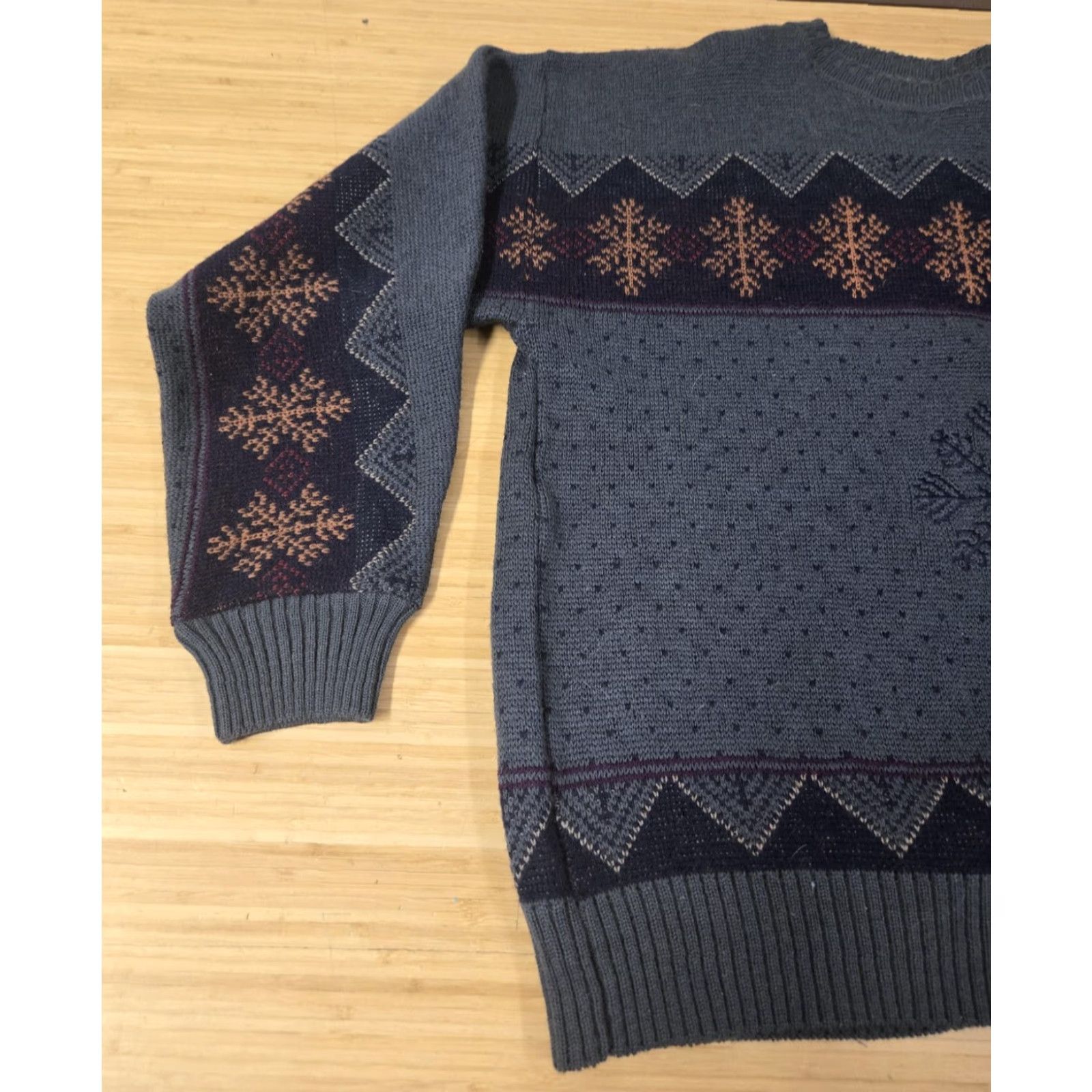 Pendleton VINTAGE Pendleton Sweater Mens XL Gray Wool Snowflake Fair Isle Knit 90s Size US XL / EU 56 / 4 - 4 Thumbnail