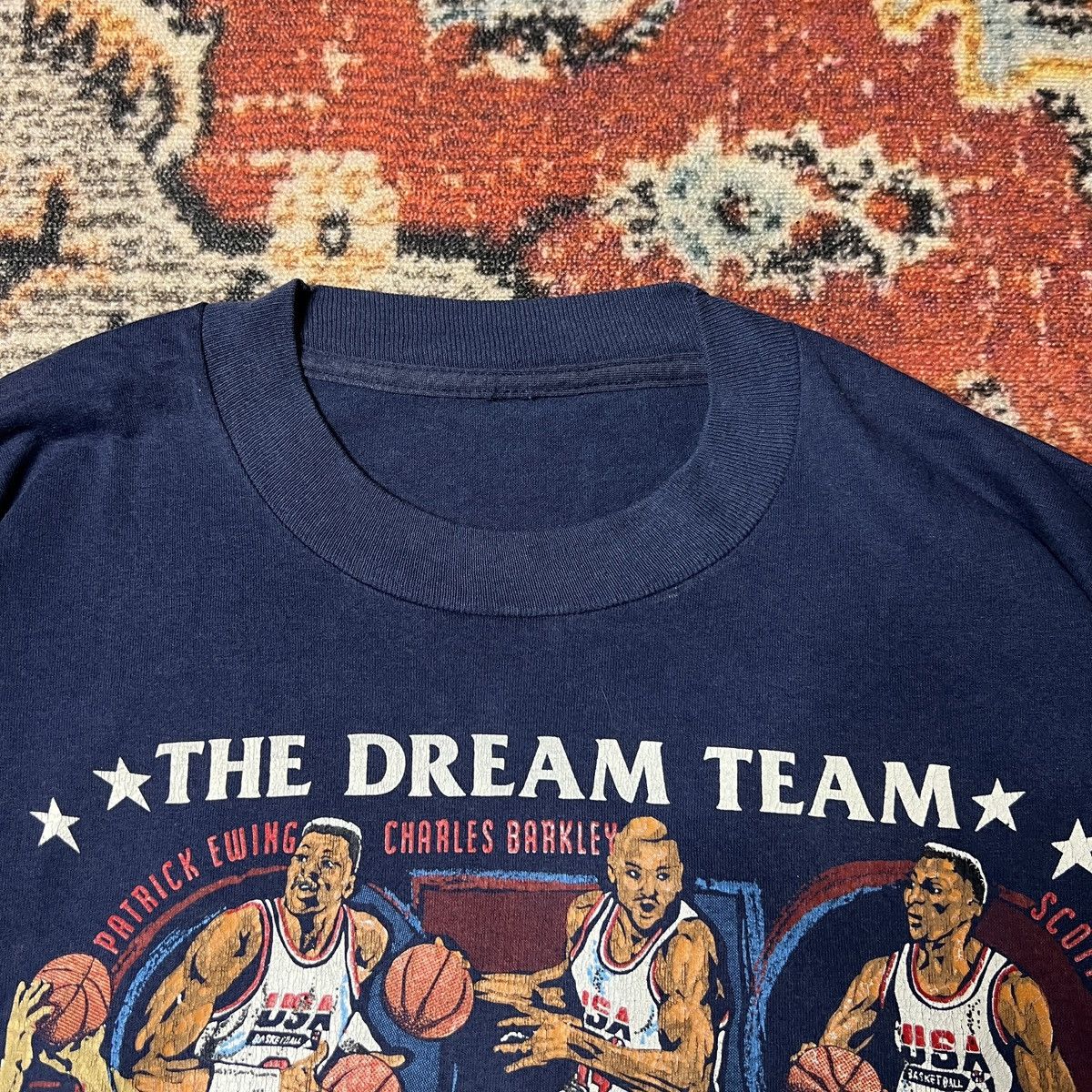 Vintage Vintage USA Basketball The Dream Team 1992 Size US XL / EU 56 / 4 - 4 Thumbnail