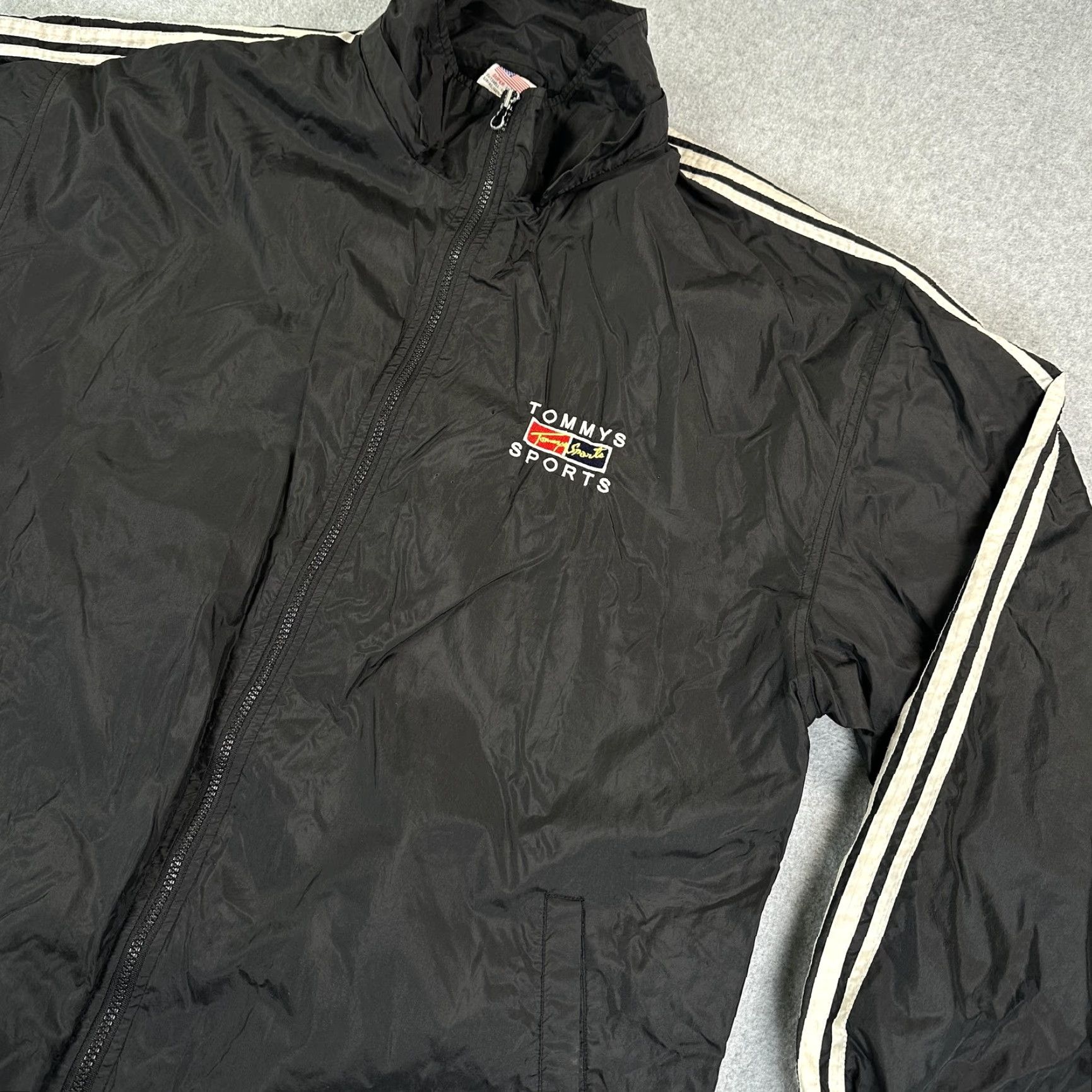 Logo 7 VINTAGE Super USA Windbreaker Jacket Mens L Black Logo Back Patch Striped Sleeves Full Zip Lined Pockets Size US L / EU 52-54 / 3 - 3 Thumbnail