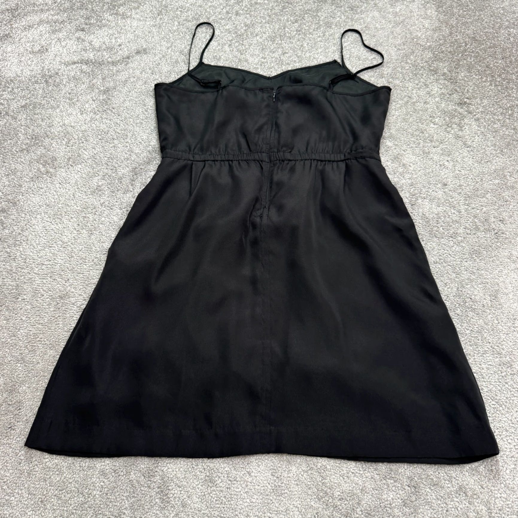 J.Crew J.Crew Black Satin Mini Camisole Tank Dress Womens 10 LBD Pockets Spaghetti Elastic V-Neck Sleeveless Party/Cocktail Casual Satin LBD Womens 10 Black Size L / US 10 / IT 46 - 2 Thumbnail