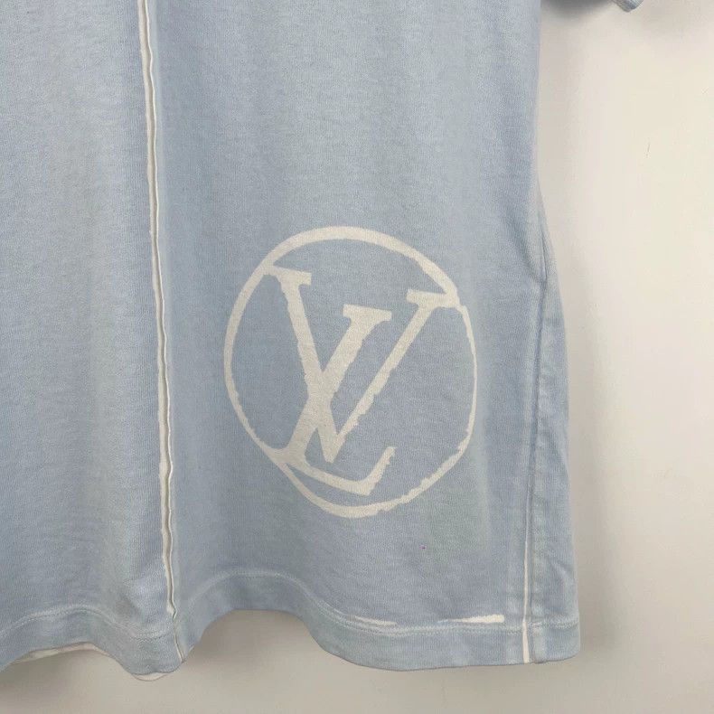 Louis Vuitton Louis Vuitton Blue chain logo printed short sleeves Size XS / US 0-2 / IT 36-38 - 4 Thumbnail