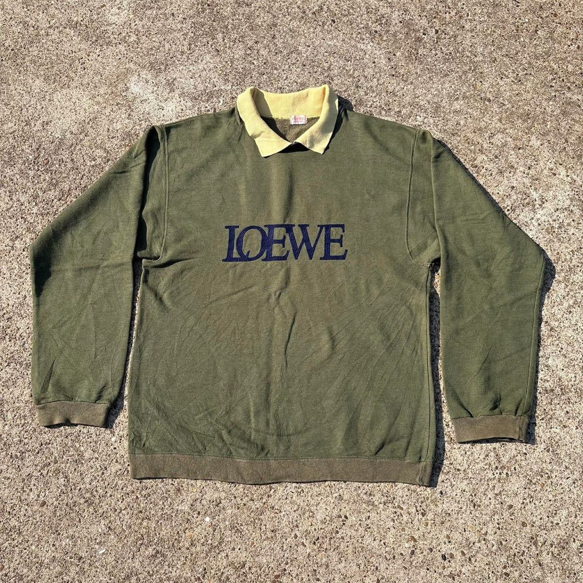 Loewe LOEWE Logo Collared Sweatshirt Olive Green Size US L / EU 52-54 / 3 - 12 Thumbnail