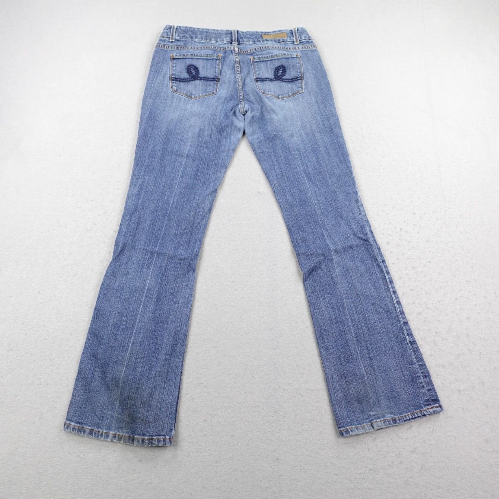 Vintage VINTAGE Seven7 Jeans Womens 32 Blue Denim Low Rise Bootcut Flare Y2K Flex Stretch Faded Size 24" / US 00 / IT 34 - 4 Thumbnail