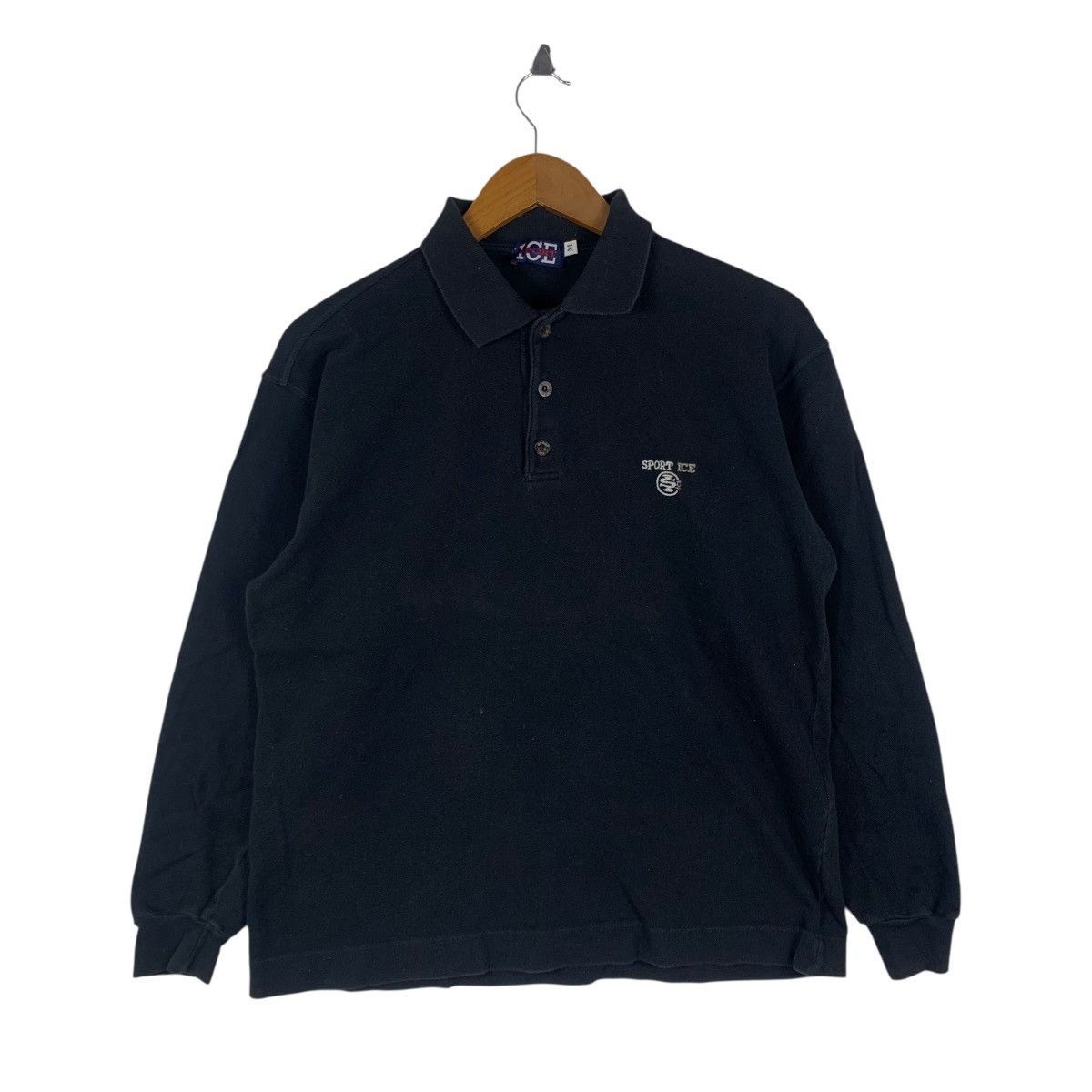 Vintage Vintage ICEBERG SPORTS ICE Embroidered Logo Collar TShirt Size US M / EU 48-50 / 2 - 1 Thumbnail