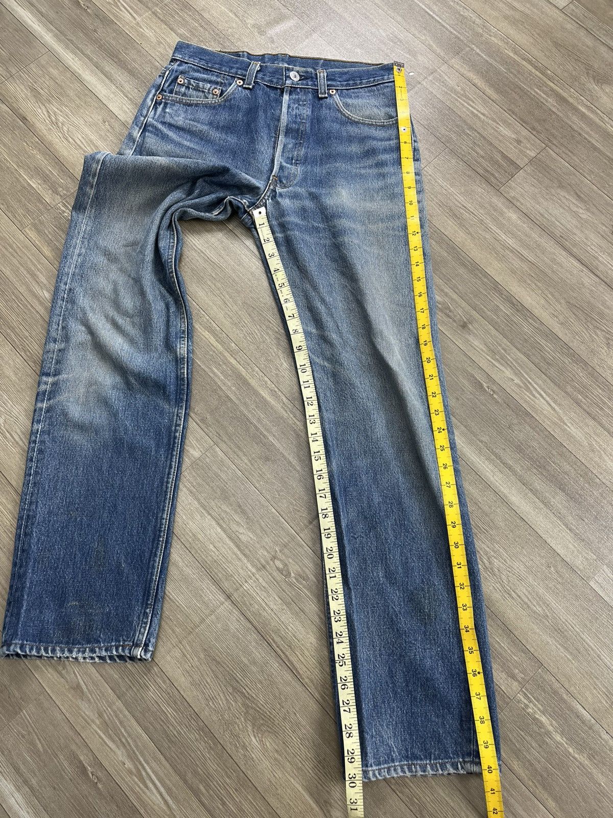 Levi's Vintage Clothing 🇺🇸1990s Vintage Levis 501XX LVC 31x36 Faded Straight Jeans Size US 30 / EU 46 - 18 Thumbnail
