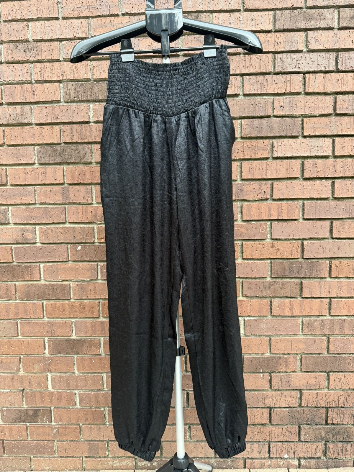 Other TCEC Black Smocked High Waist Joggers Pants Satin Size Small Size 24" / US 00 / IT 34 - 1 Thumbnail